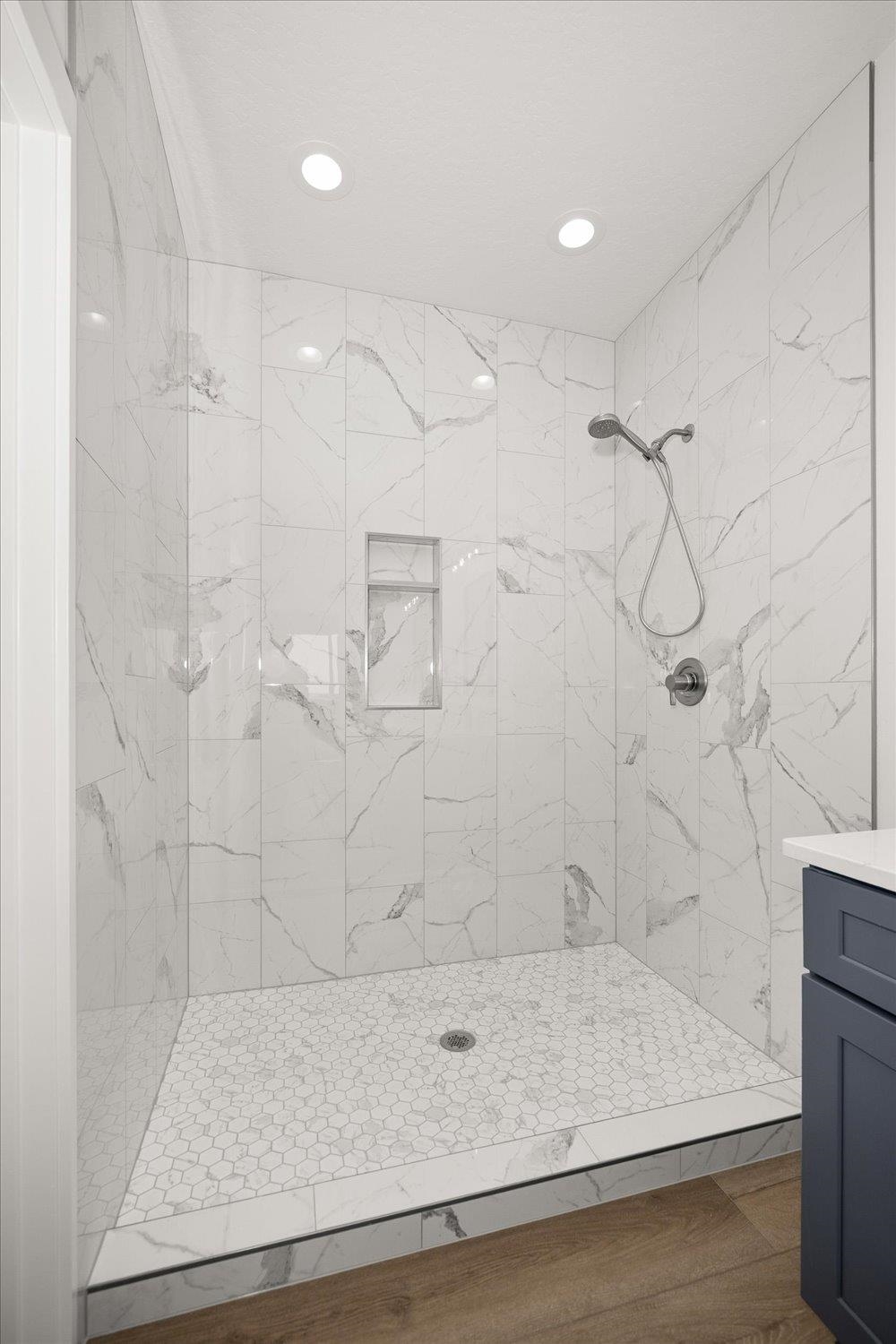Spokane, Washington, 99208, United States, 4 Bedrooms Bedrooms, ,3 BathroomsBathrooms,Residential,For Sale,1940467