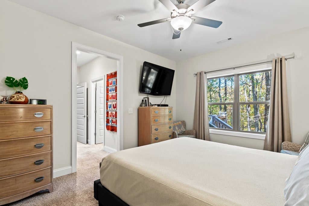 Ellijay, Georgia, 30536, United States, 3 Bedrooms Bedrooms, ,2 BathroomsBathrooms,Residential,For Sale,1987924