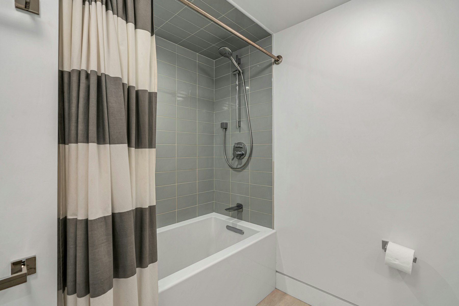  415 Monmouth St, Jc, Downtown, NJ, 07302 - 物件實景