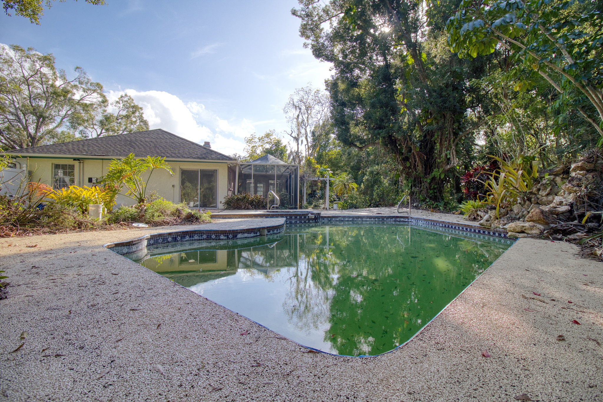 Tampa, Florida, 33613, United States, 4 Bedrooms Bedrooms, ,1 BathroomBathrooms,Residential,For Sale,2006363