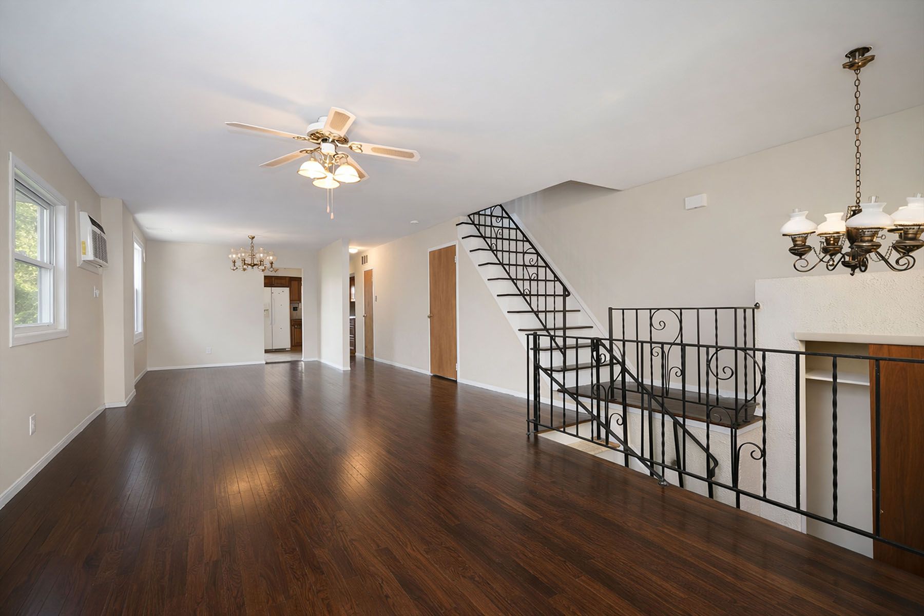  58 Kingsbridge Avenue, Bulls Head, NY 10314 - 物件實景