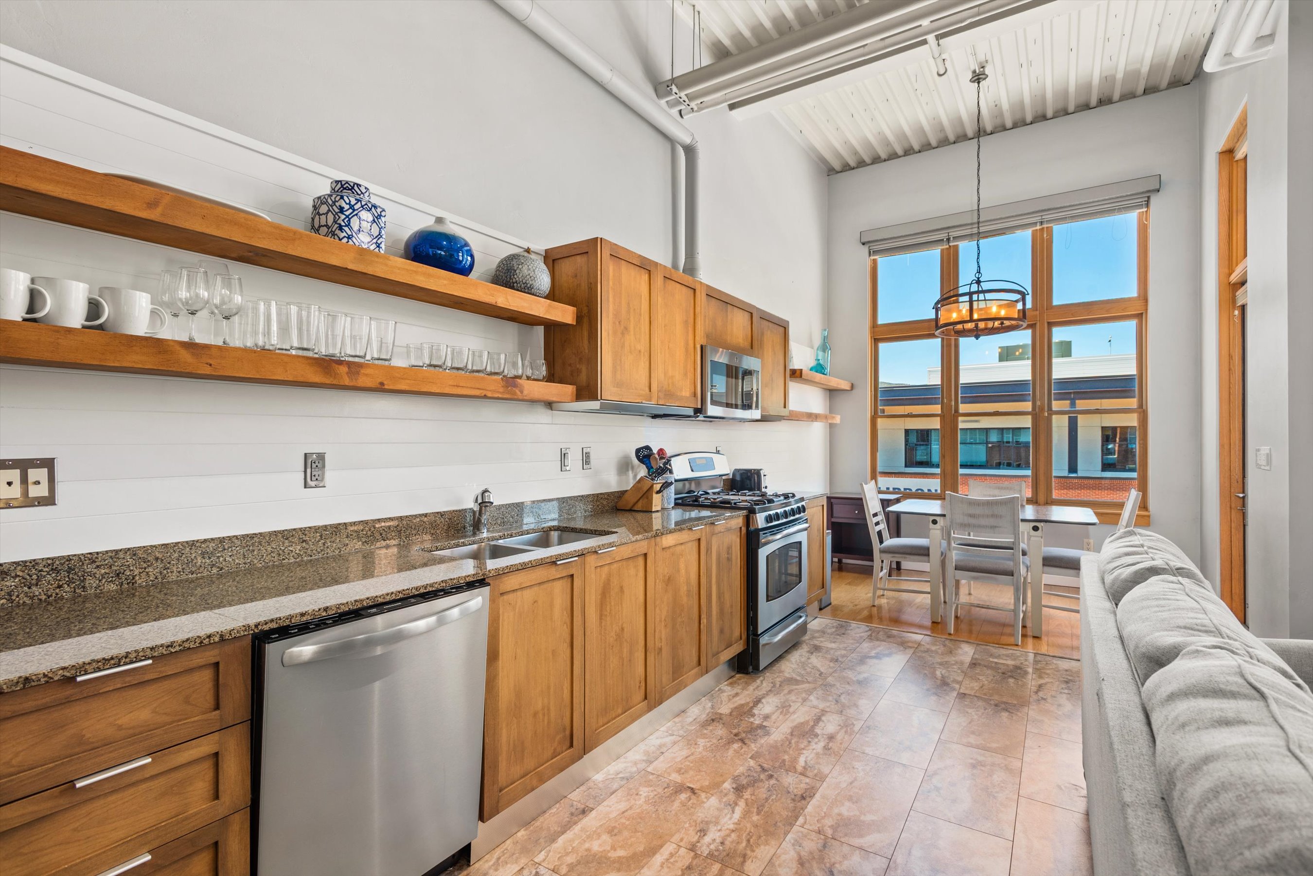  Triangle Park Lofts 310 - 物件實景