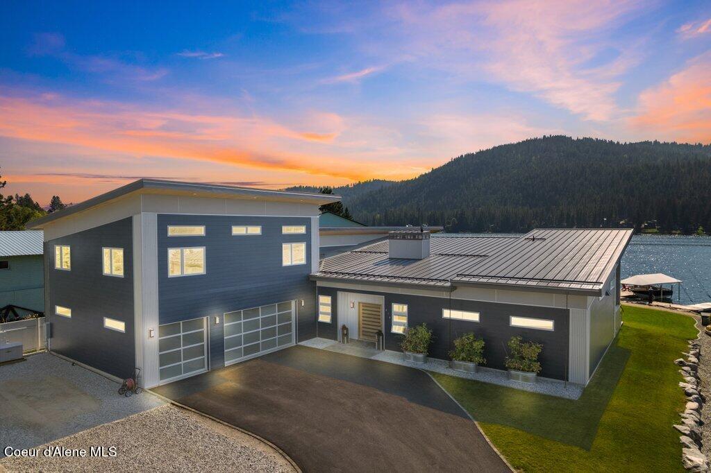 Sandpoint, Idaho, 83864, United States, 4 Bedrooms Bedrooms, ,3 BathroomsBathrooms,Residential,For Sale,1983378