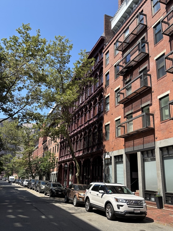 Boston, Massachusetts, 02109, United States, 1 Bedroom Bedrooms, ,1 BathroomBathrooms,Residential,For Sale,1874880