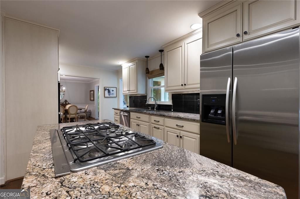 Marietta, Georgia, 30064, United States, 5 Bedrooms Bedrooms, ,4 BathroomsBathrooms,Residential,For Sale,2041117