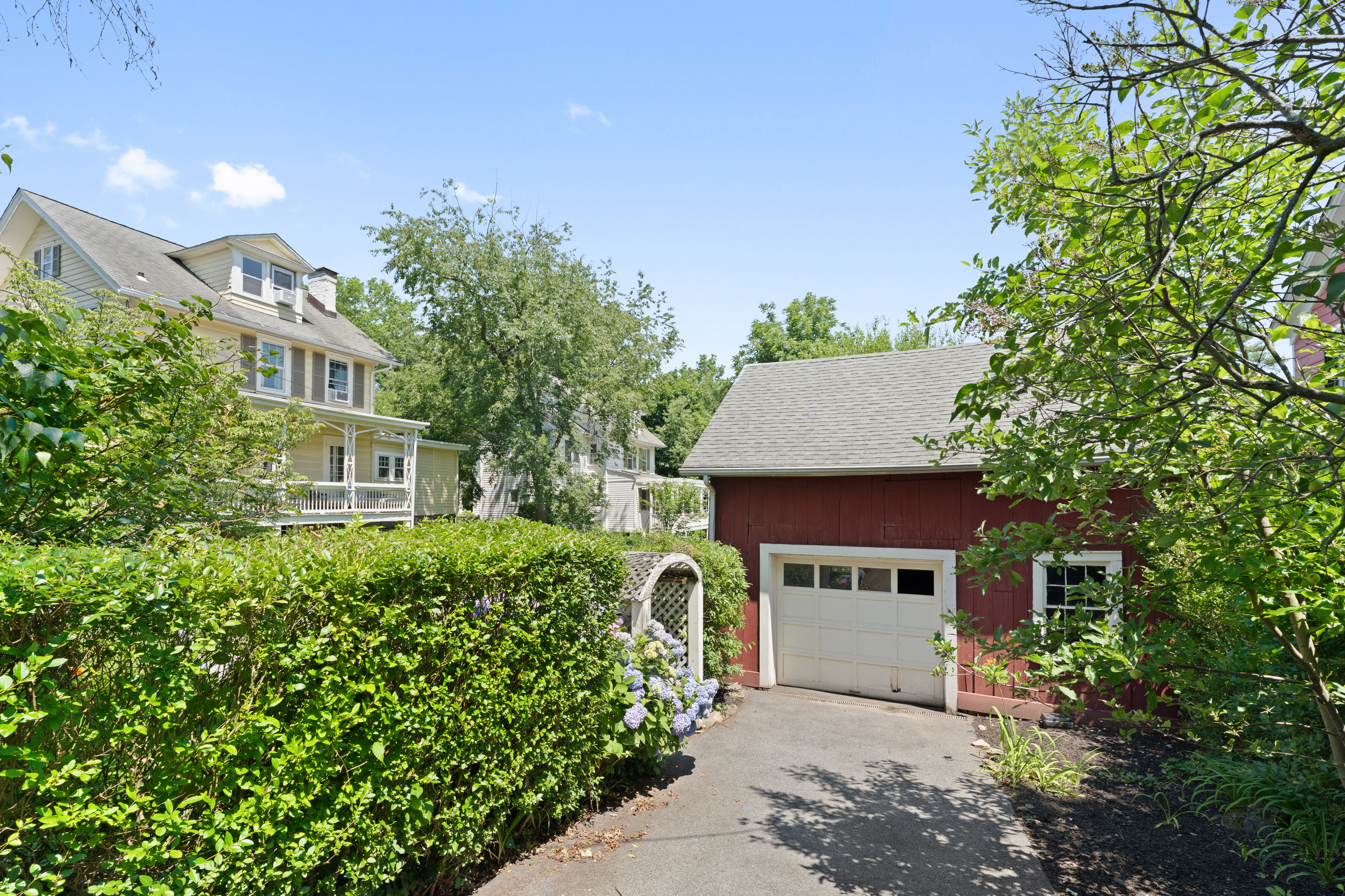  221 Piermont Avenue - 物件實景