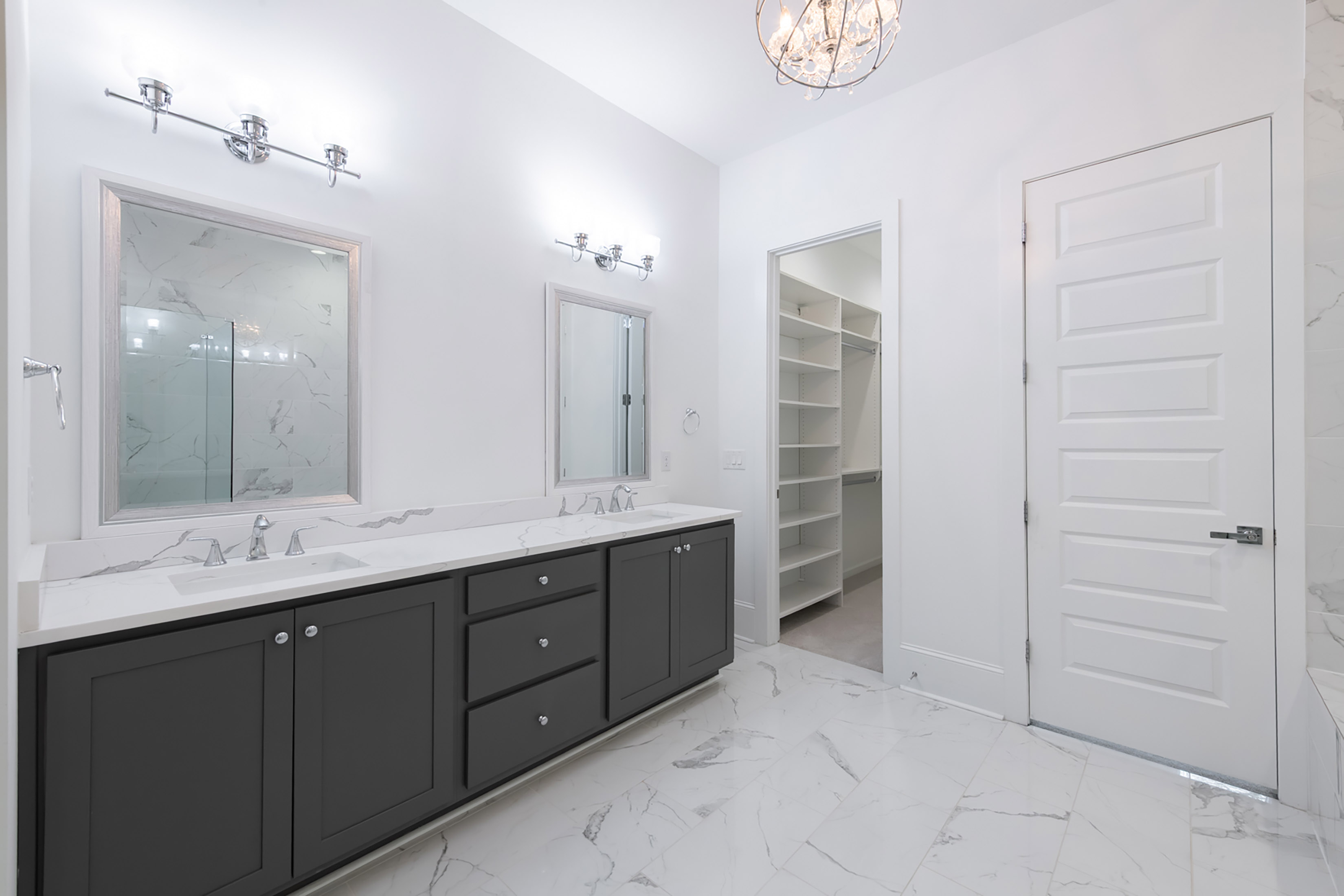  Stunning Four Level Move-in Ready Townhome - 物件實景