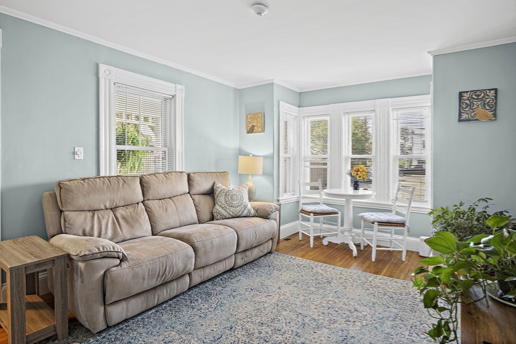 Danvers, Massachusetts, 01923, United States, 3 Bedrooms Bedrooms, ,2 BathroomsBathrooms,Residential,For Sale,1925494