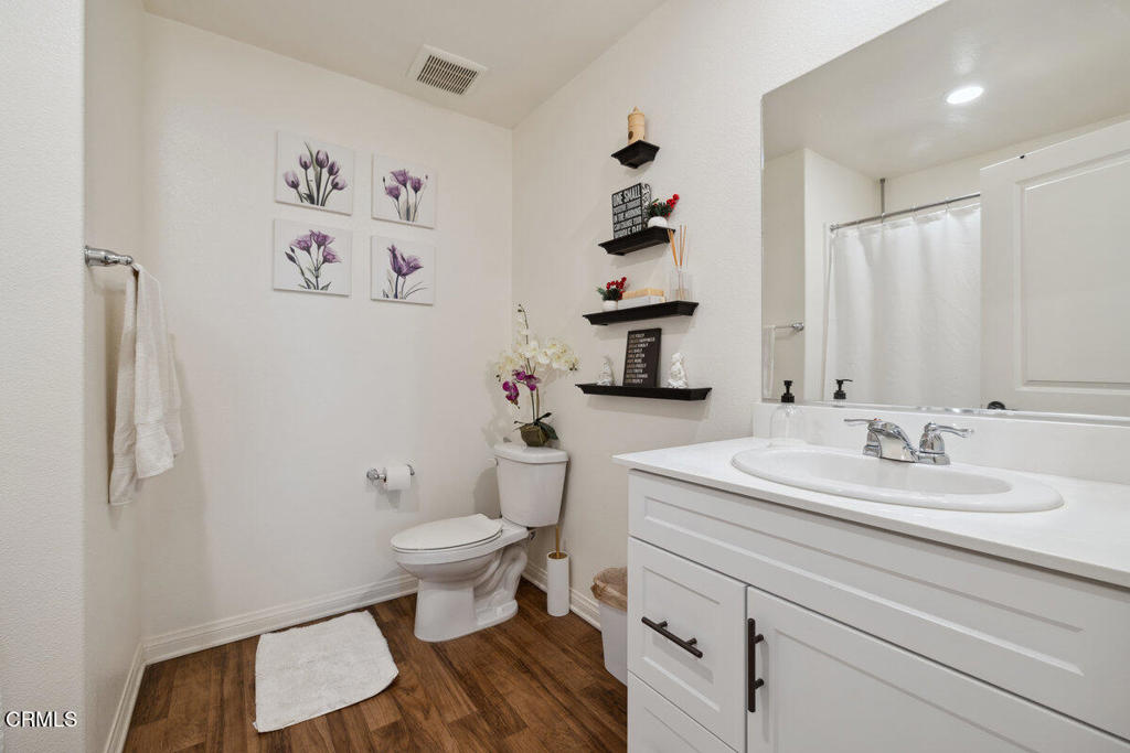 Santa Paula, California, 93060, United States, 3 Bedrooms Bedrooms, ,3 BathroomsBathrooms,Residential,For Sale,1938195