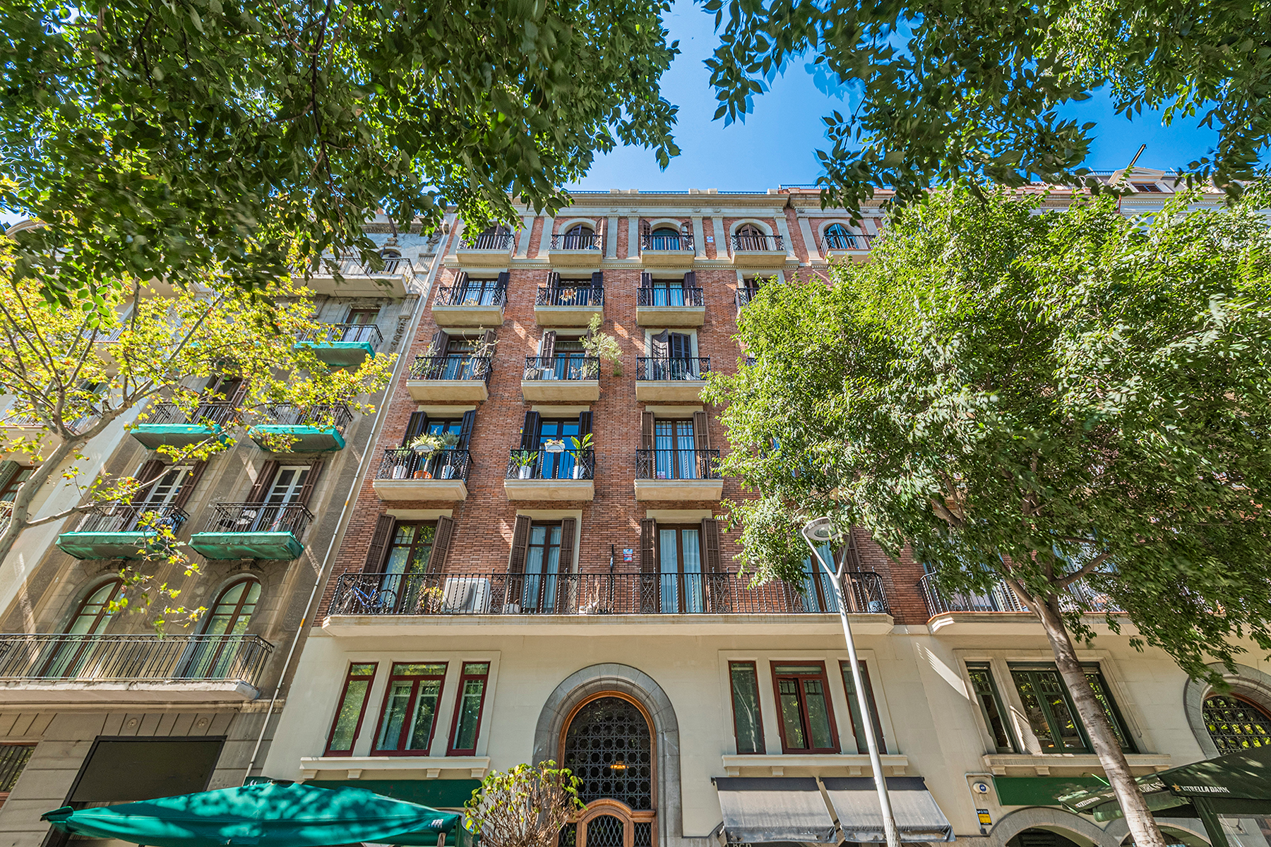 Elegant Eixample Residence with Timeless Barcelona Character - 物件實景