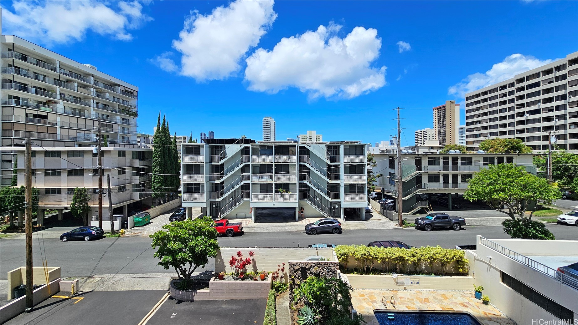 Honolulu, Hawaii, 96822, United States, 2 Bedrooms Bedrooms, ,2 BathroomsBathrooms,Residential,For Sale,1868361
