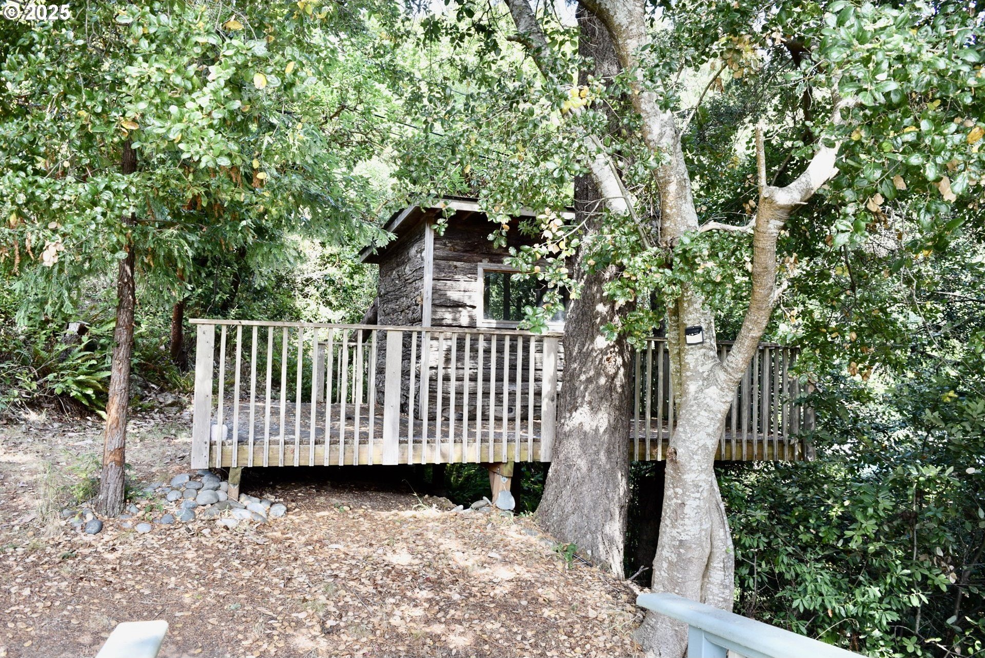 Gold Beach, Oregon, 97444, United States, 4 Bedrooms Bedrooms, ,4 BathroomsBathrooms,Residential,For Sale,1975569