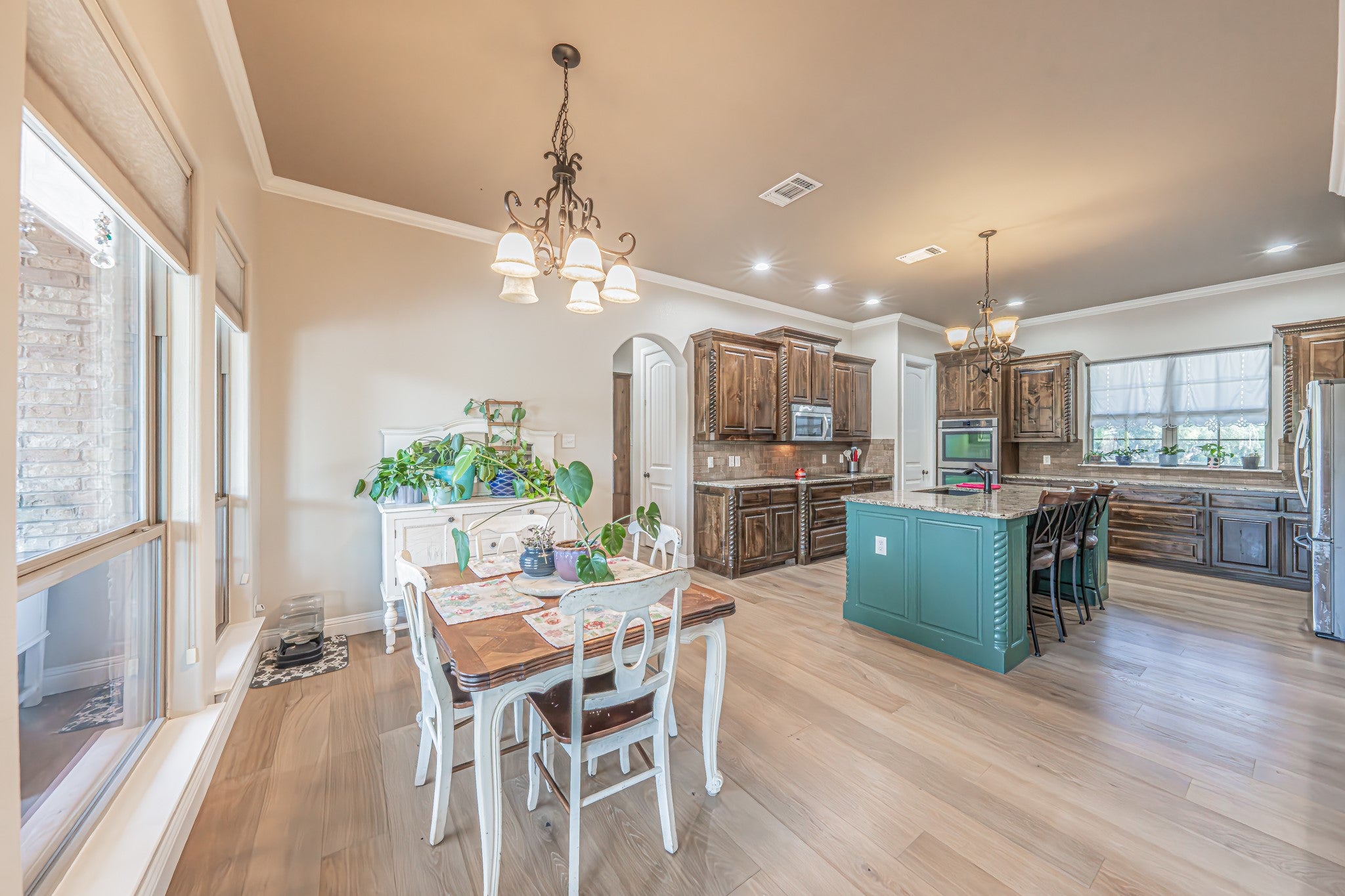 Aledo, Texas, 76008, United States, 4 Bedrooms Bedrooms, ,4 BathroomsBathrooms,Residential,For Sale,1982778