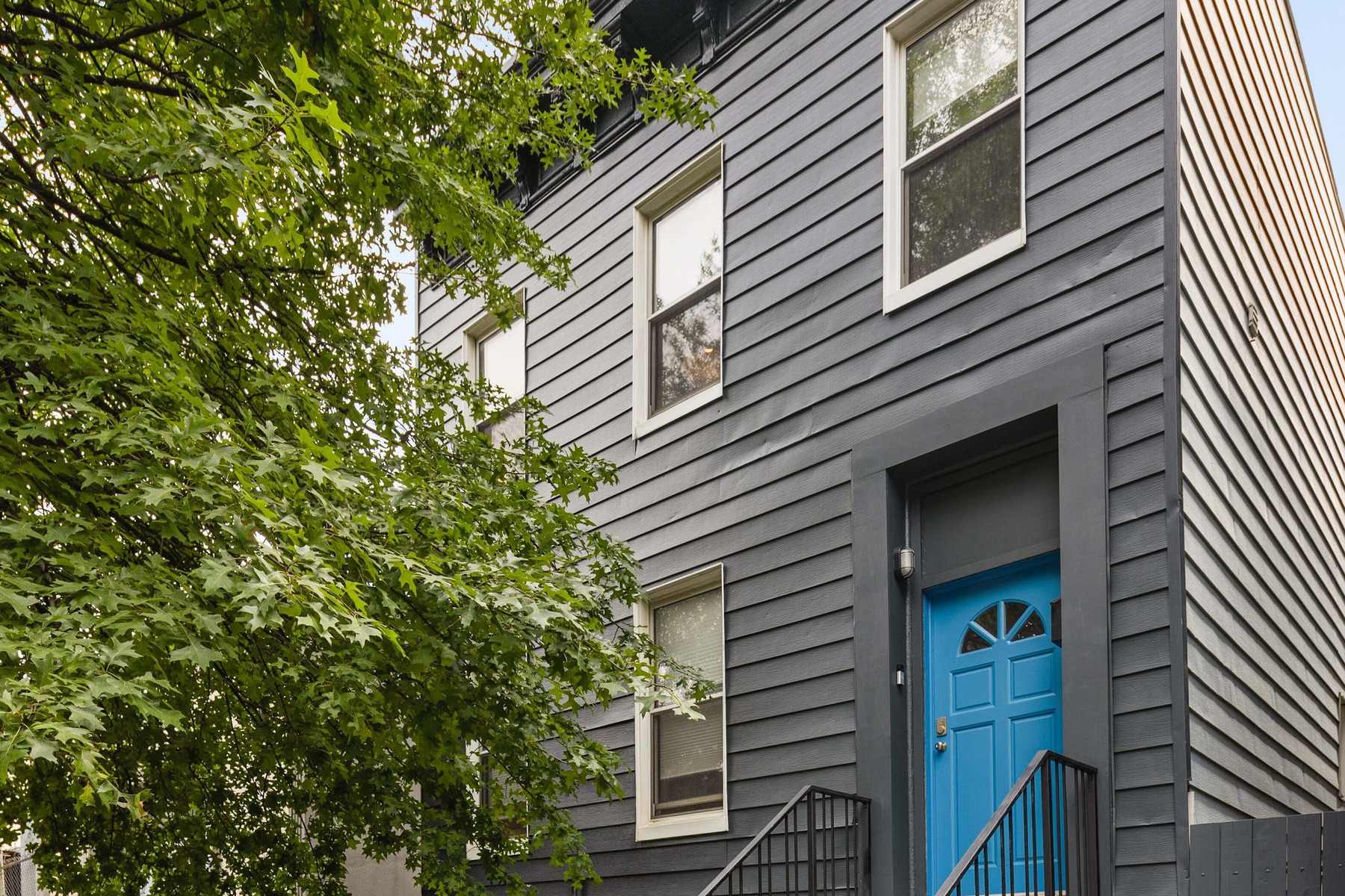  250 Boerum St., Brooklyn, NY, 11206 - 物件實景