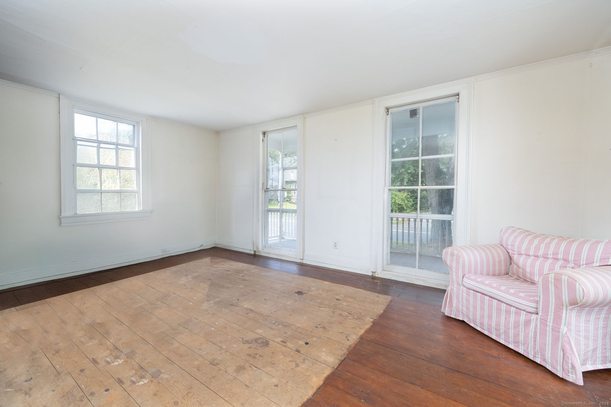 Wethersfield, Connecticut, 06109, United States, 4 Bedrooms Bedrooms, ,2 BathroomsBathrooms,Residential,For Sale,1939888