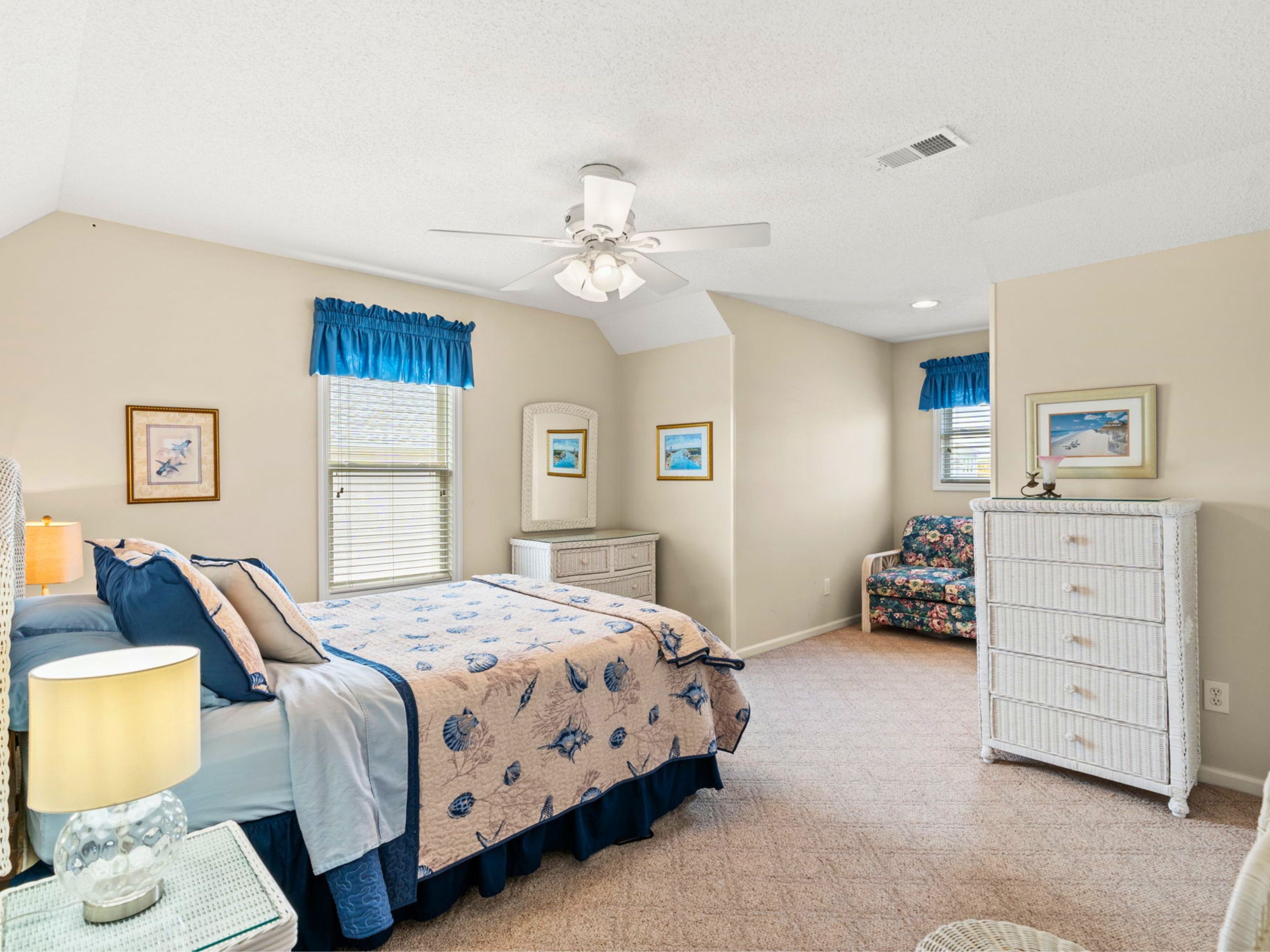  155 Yacht Watch Drive, Holden Beach, NC 28462 - 物件實景