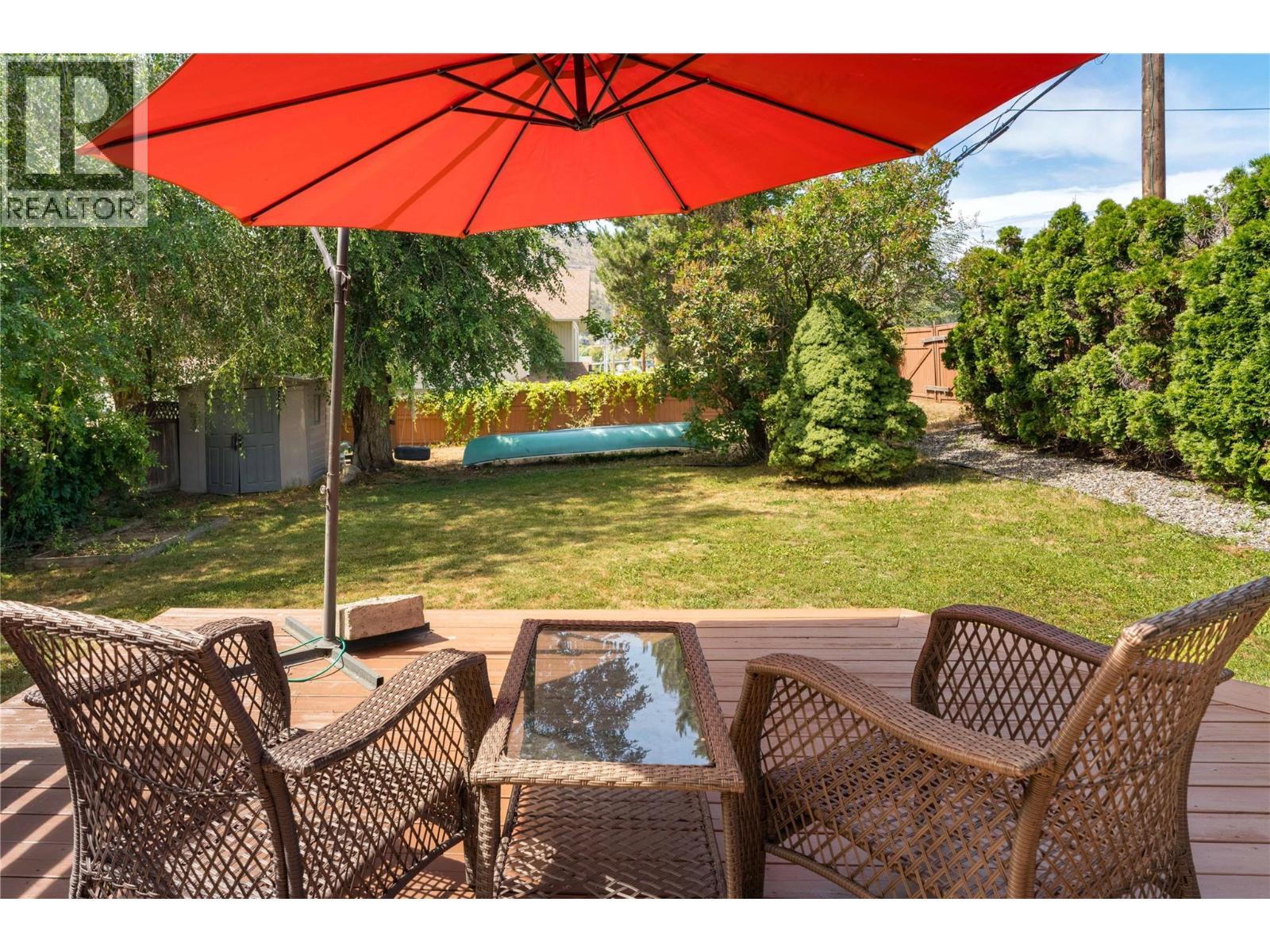 KELOWNA, British Columbia, V1V 1S9, CA, 4 Bedrooms Bedrooms, ,3 BathroomsBathrooms,Residential,For Sale,1895438