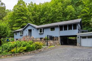 Putnam Valley, New York, 10579, United States, 3 Bedrooms Bedrooms, ,3 BathroomsBathrooms,Residential,For Sale,1928864
