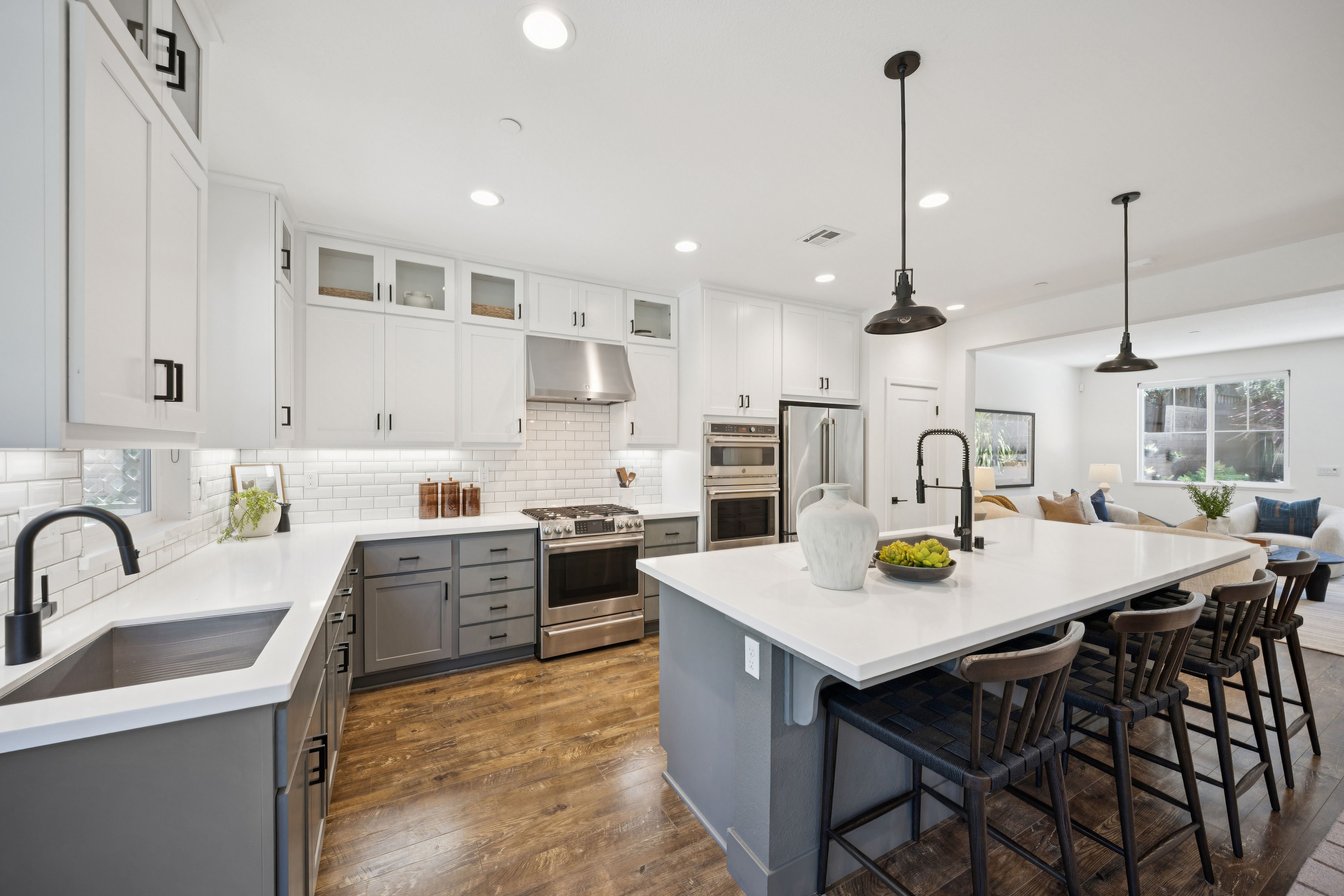  Move-in Ready Luxury Townhome - 物件實景