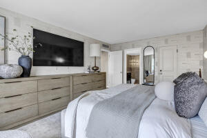 Fort Lauderdale, Florida, 33301, United States, 2 Bedrooms Bedrooms, ,2 BathroomsBathrooms,Residential,For Sale,1979833