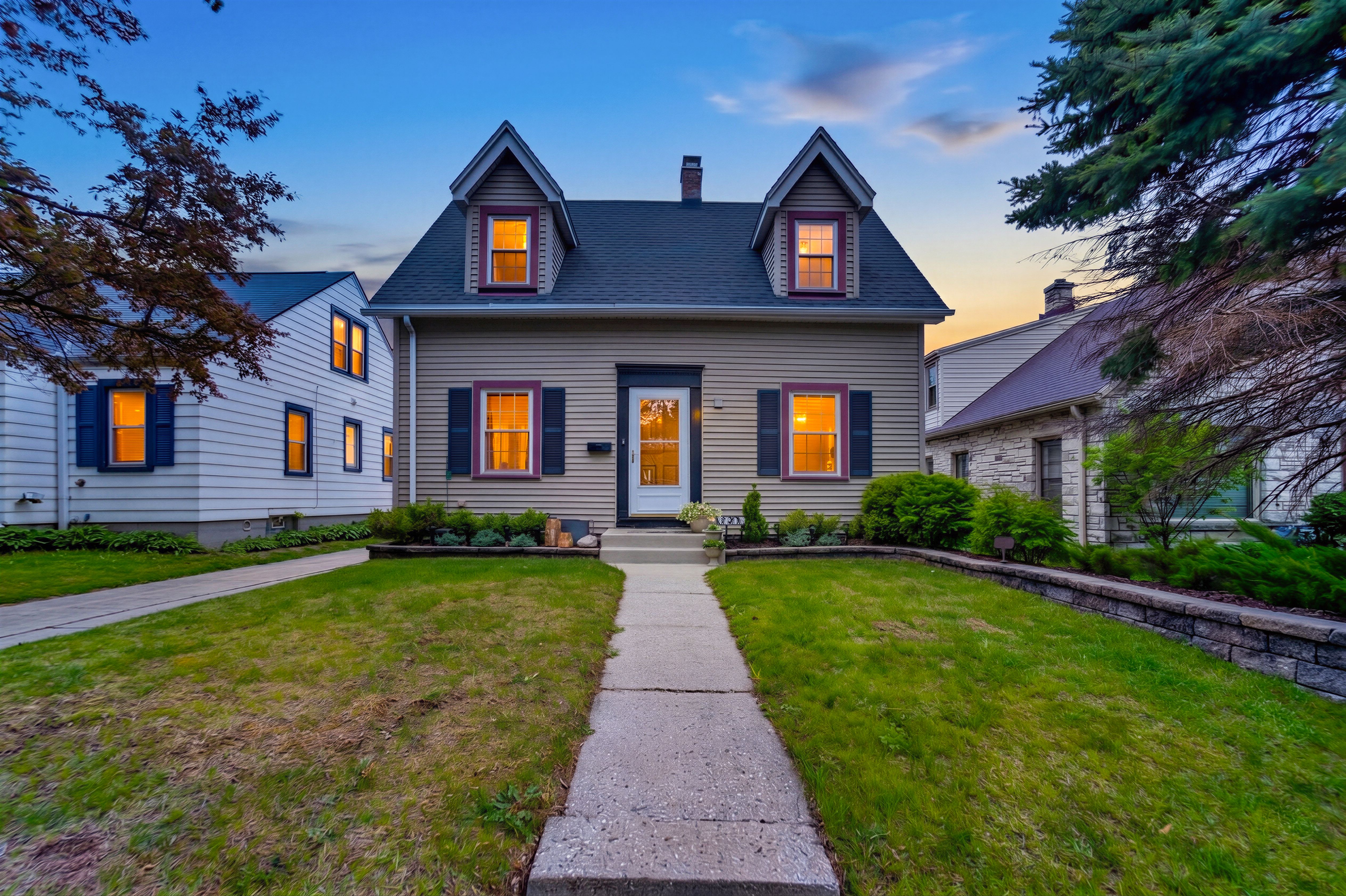  Charming Move-in Ready Cape Cod - 物件實景