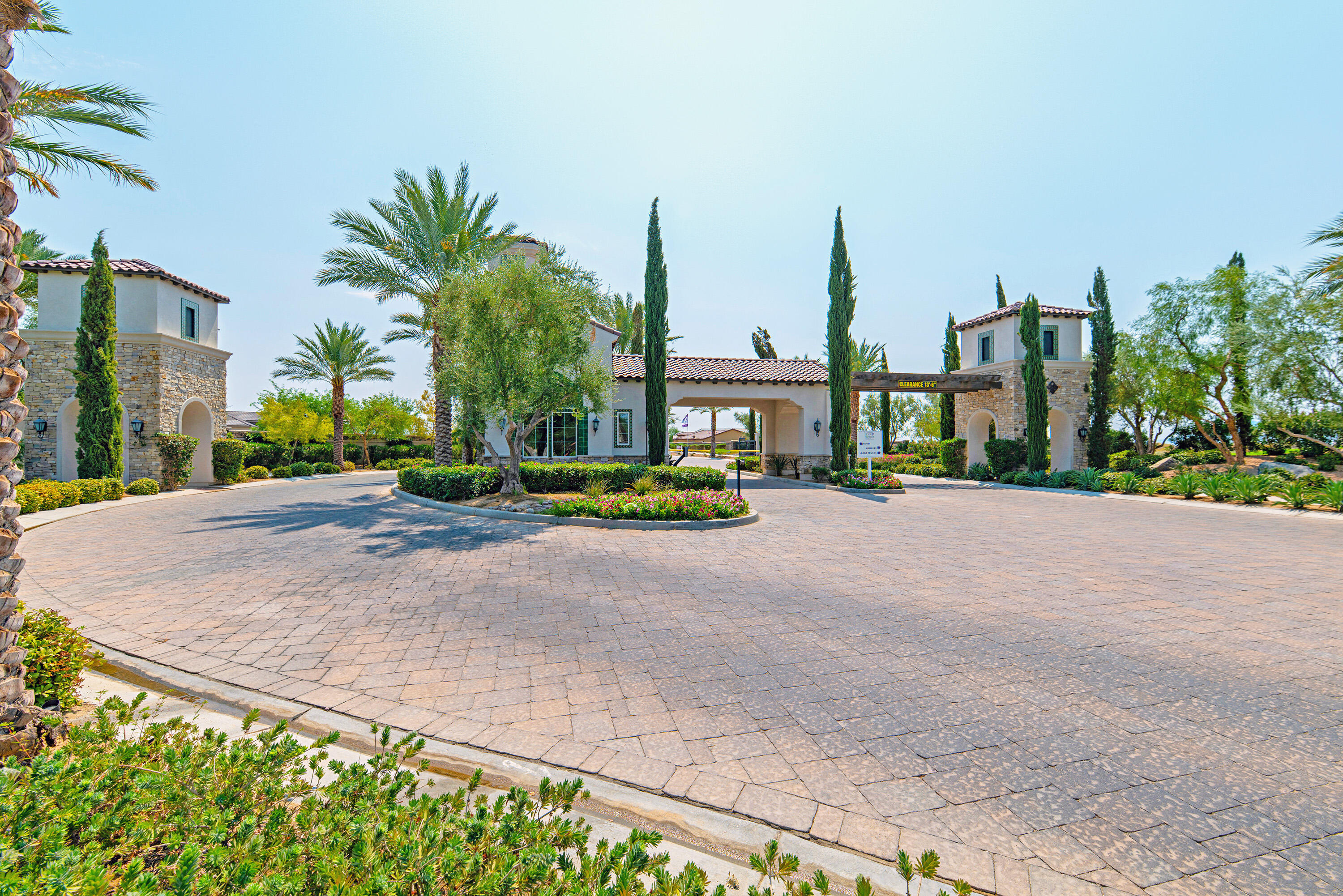 Indio, California, 92203, United States, 2 Bedrooms Bedrooms, ,2 BathroomsBathrooms,Residential,For Sale,1793327