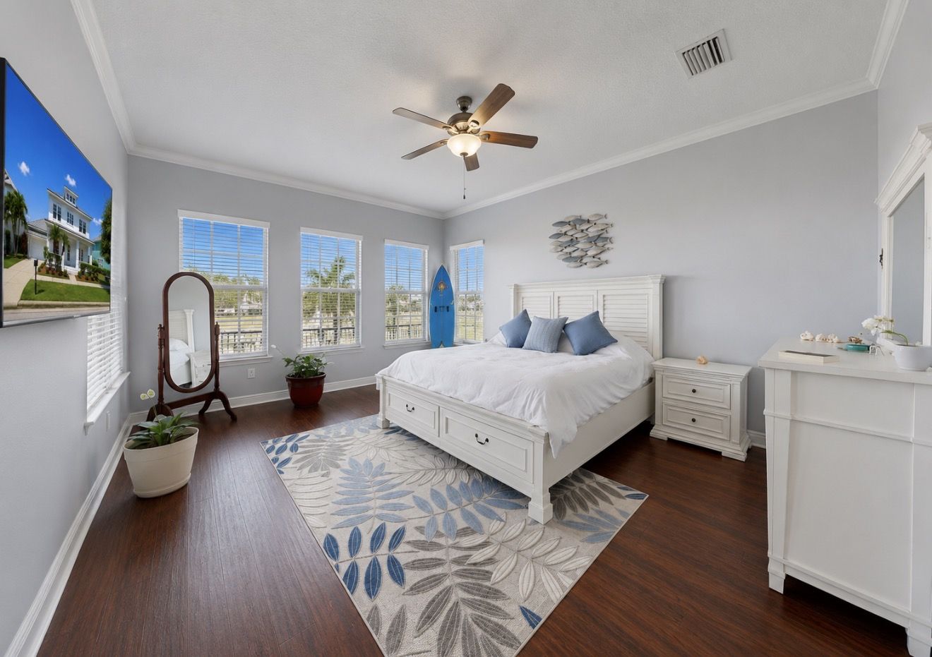 Apollo Beach, Florida, 33572, United States, 4 Bedrooms Bedrooms, ,4 BathroomsBathrooms,Residential,For Sale,2048527