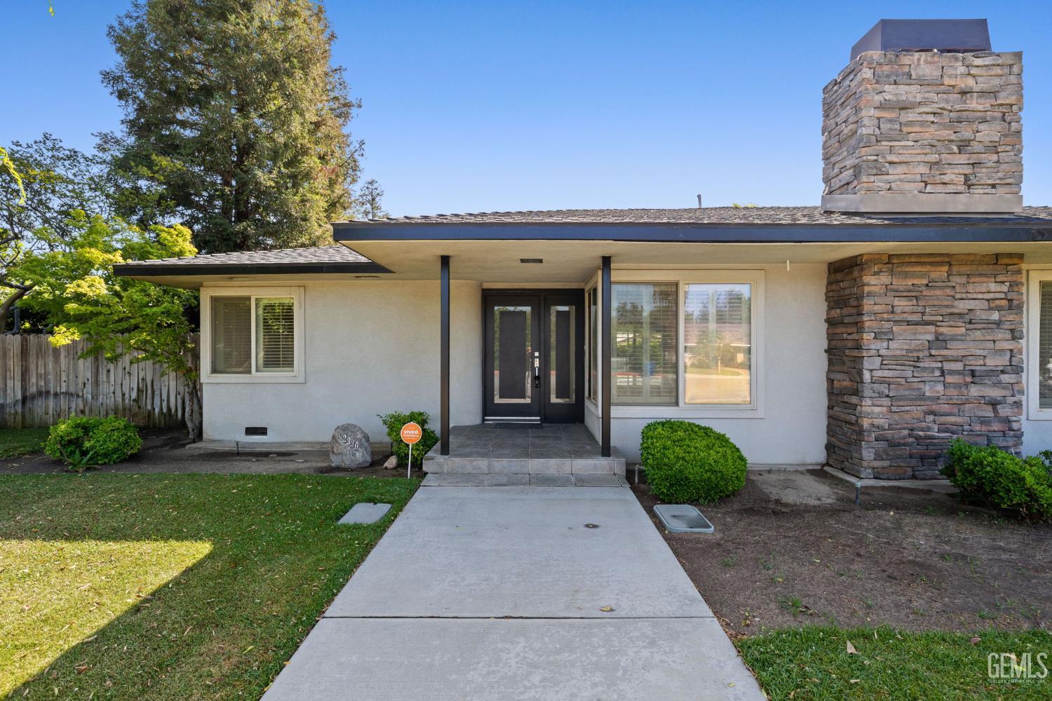 Bakersfield, California, 93301, United States, 3 Bedrooms Bedrooms, ,3 BathroomsBathrooms,Residential,For Sale,1819046