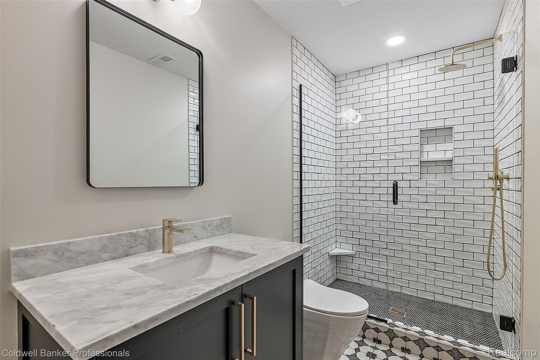 Plymouth, Michigan, 48170, United States, 4 Bedrooms Bedrooms, ,4 BathroomsBathrooms,Residential,For Sale,1986255