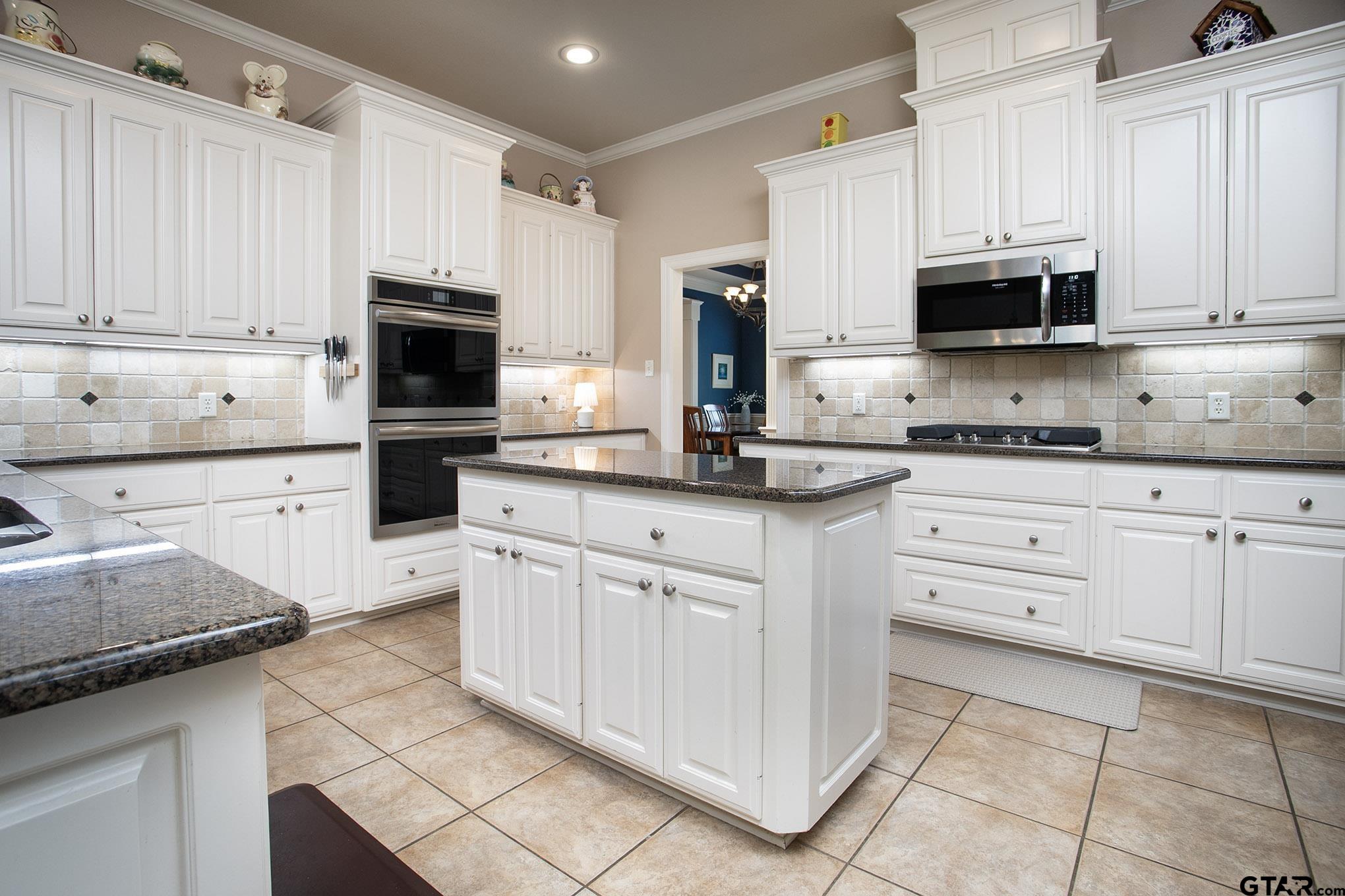 Flint, Texas, 75762, United States, 4 Bedrooms Bedrooms, ,3 BathroomsBathrooms,Residential,For Sale,1857691