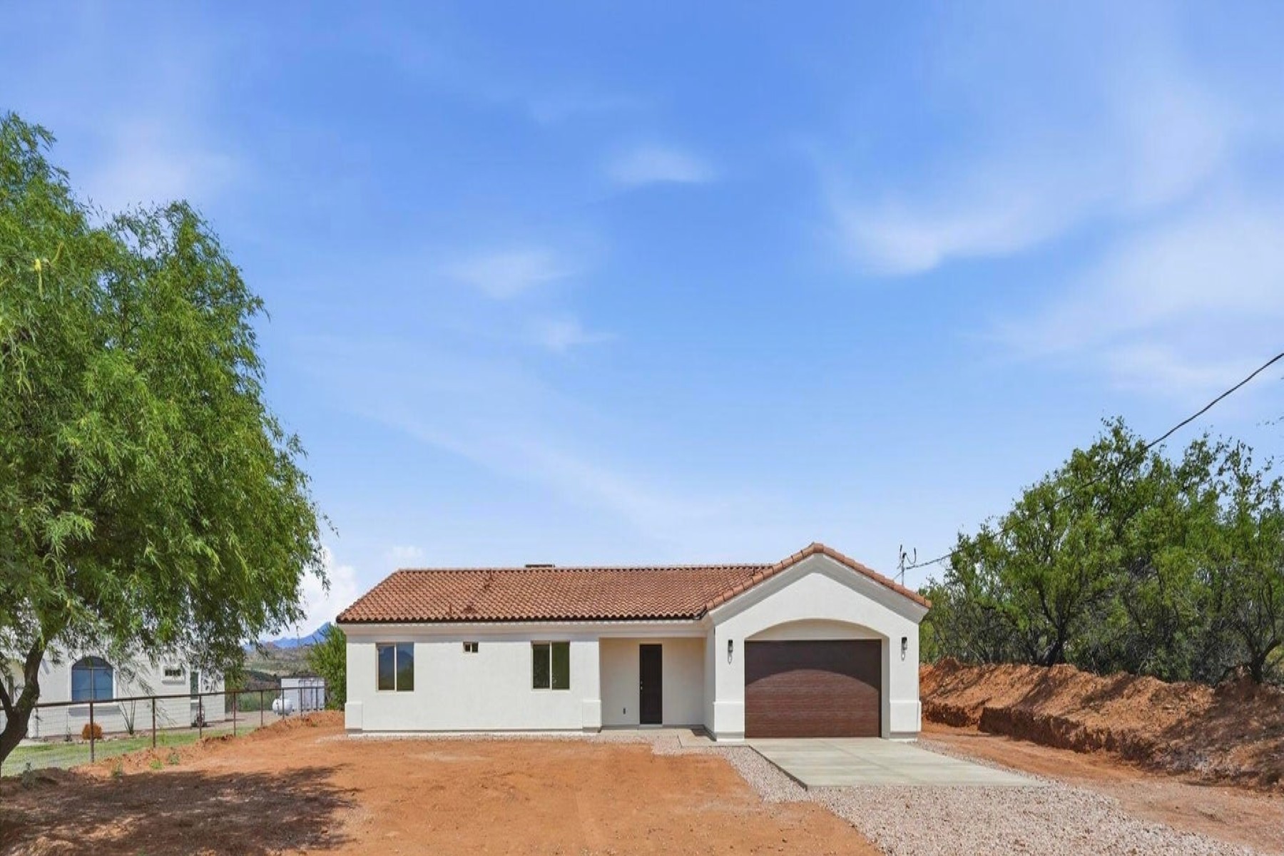  1213 Dos Corte¦Rosanky, TX - 物件實景