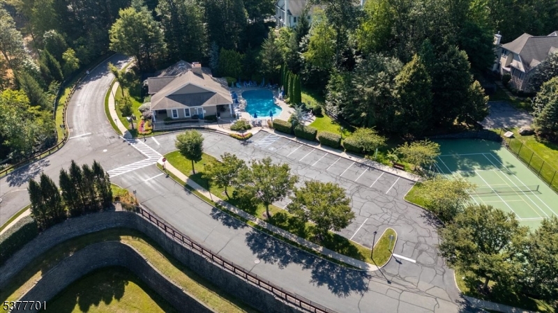 Denville Twp., New Jersey, 07834-3836, United States, 3 Bedrooms Bedrooms, ,4 BathroomsBathrooms,Residential,For Sale,1914239