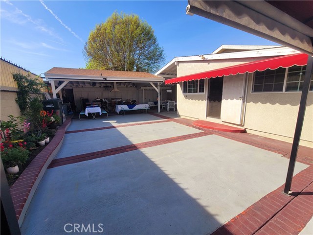 Downey, California, 90241, United States, 9 Bedrooms Bedrooms, ,Residential,For Sale,1763692