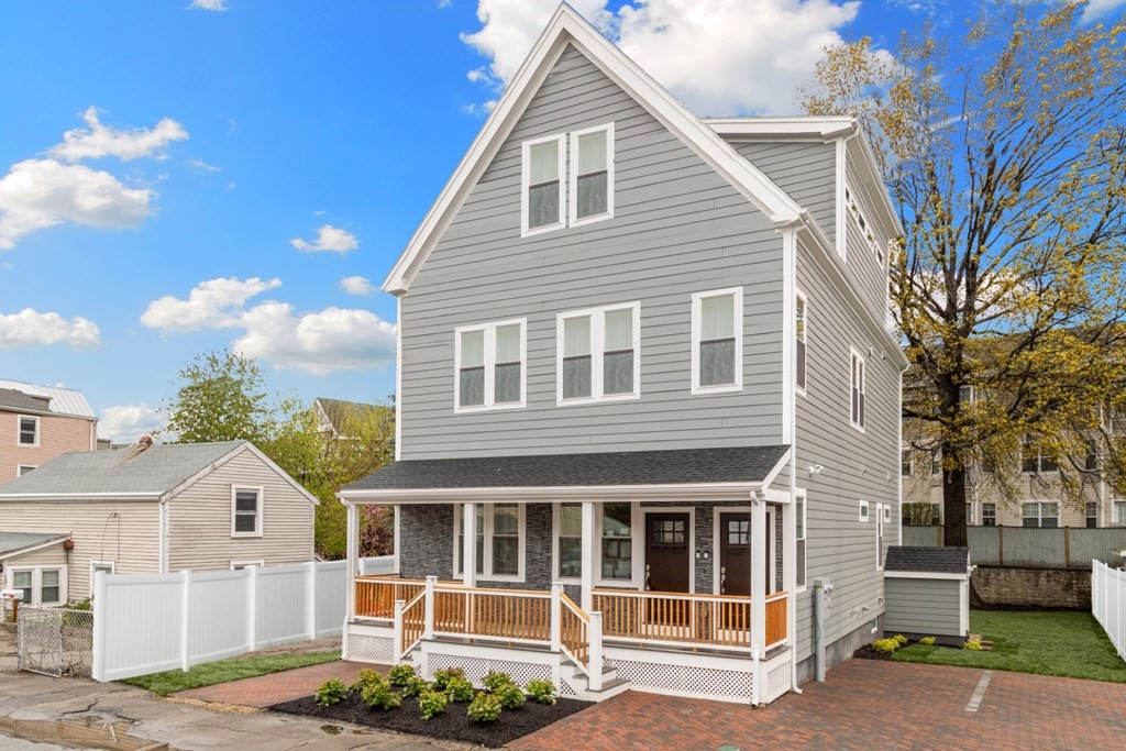 15 Woodbine St, 15, Somerville, Massachusetts, 02143, United States, 3 Bedrooms Bedrooms, ,3 BathroomsBathrooms,Residential,For Sale,15 Woodbine St , 15,1009384