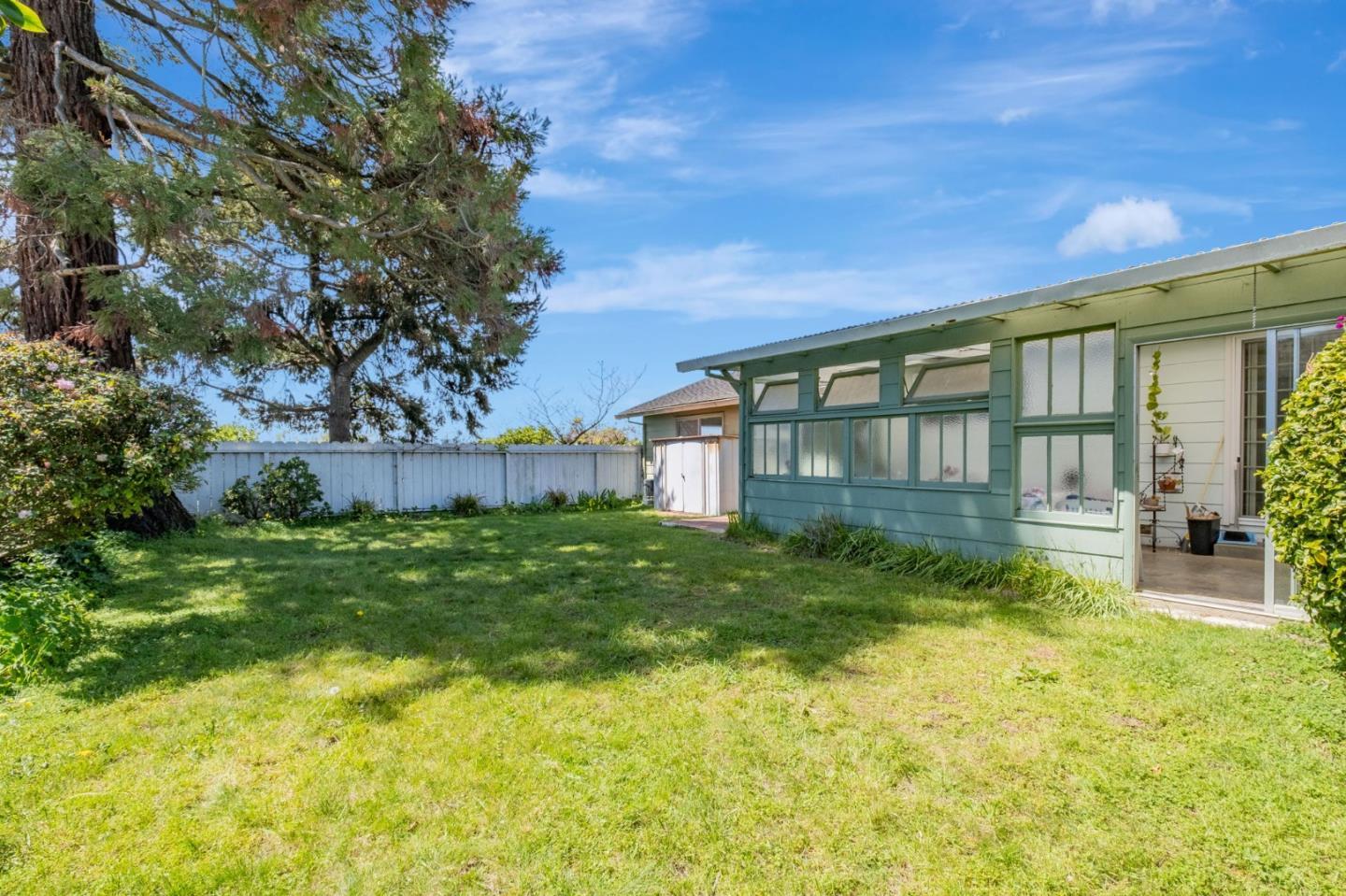 Watsonville, California, 95076, United States, 3 Bedrooms Bedrooms, ,2 BathroomsBathrooms,Residential,For Sale,1885327