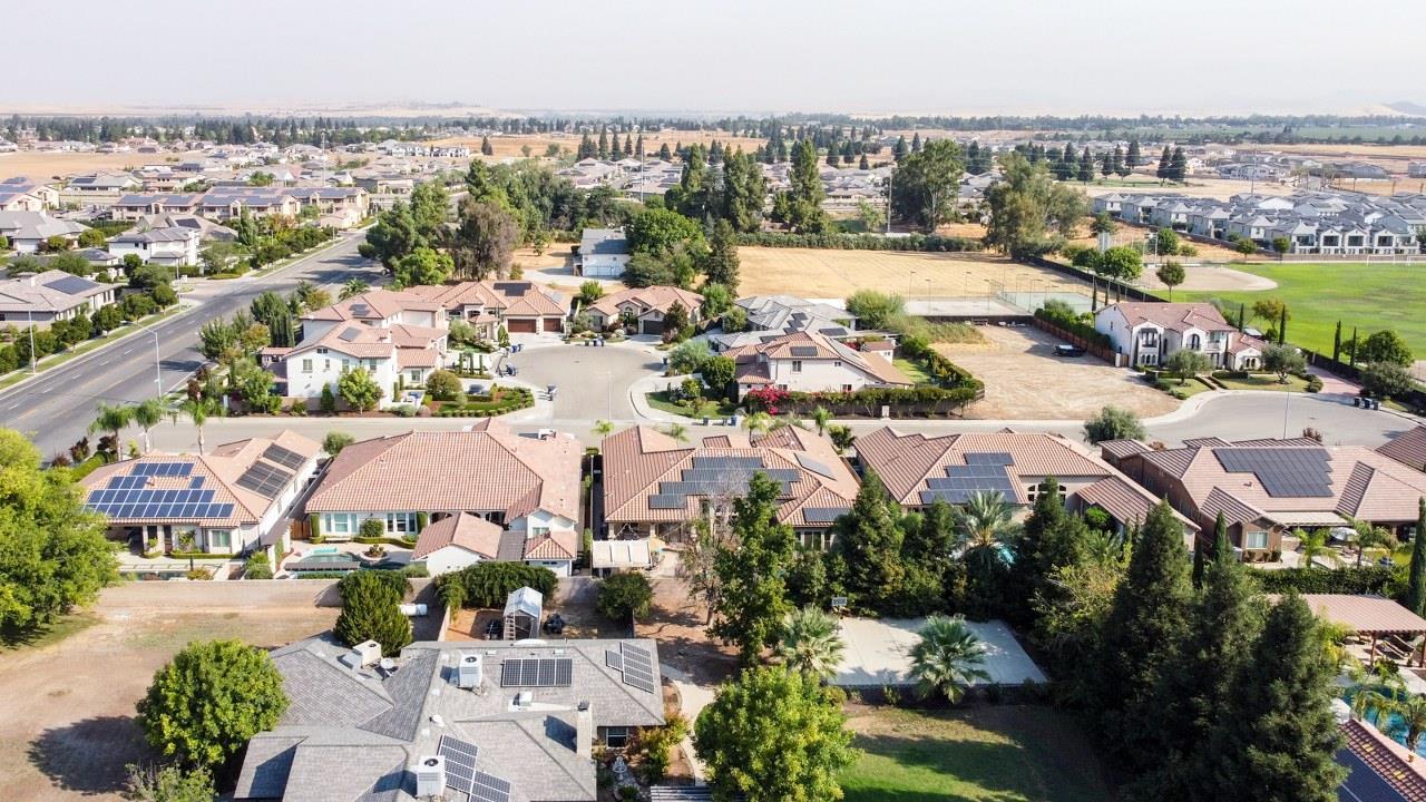 Fresno, California, 93730, United States, ,Residential,For Sale,1924447