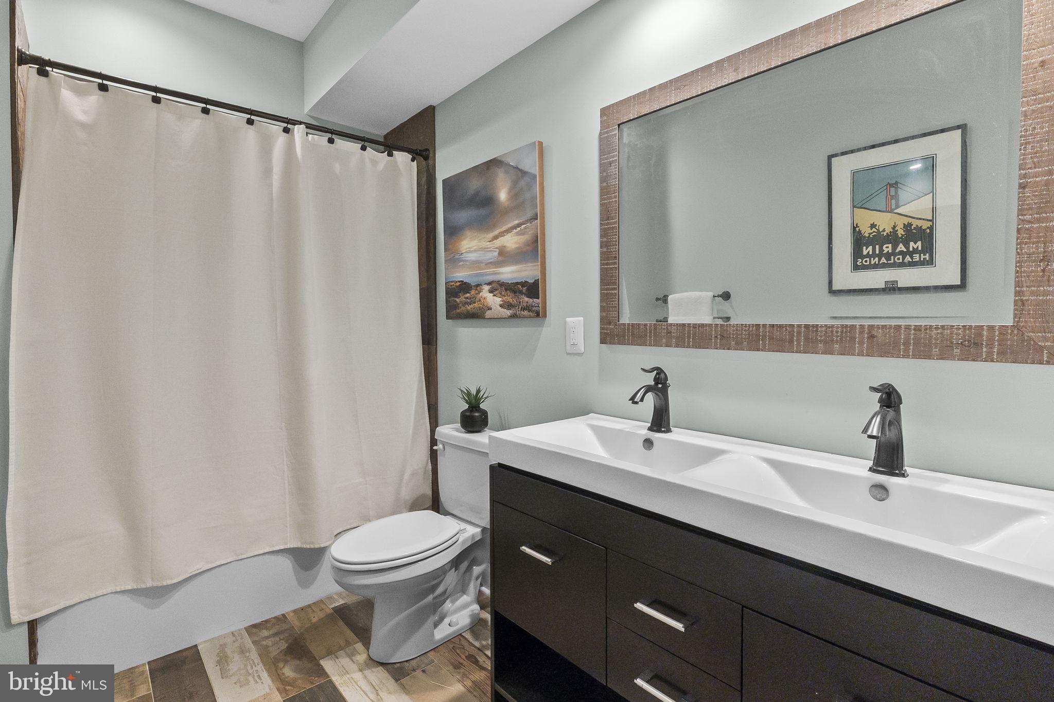 Owings, Maryland, 20736, United States, 6 Bedrooms Bedrooms, ,6 BathroomsBathrooms,Residential,For Sale,2049408