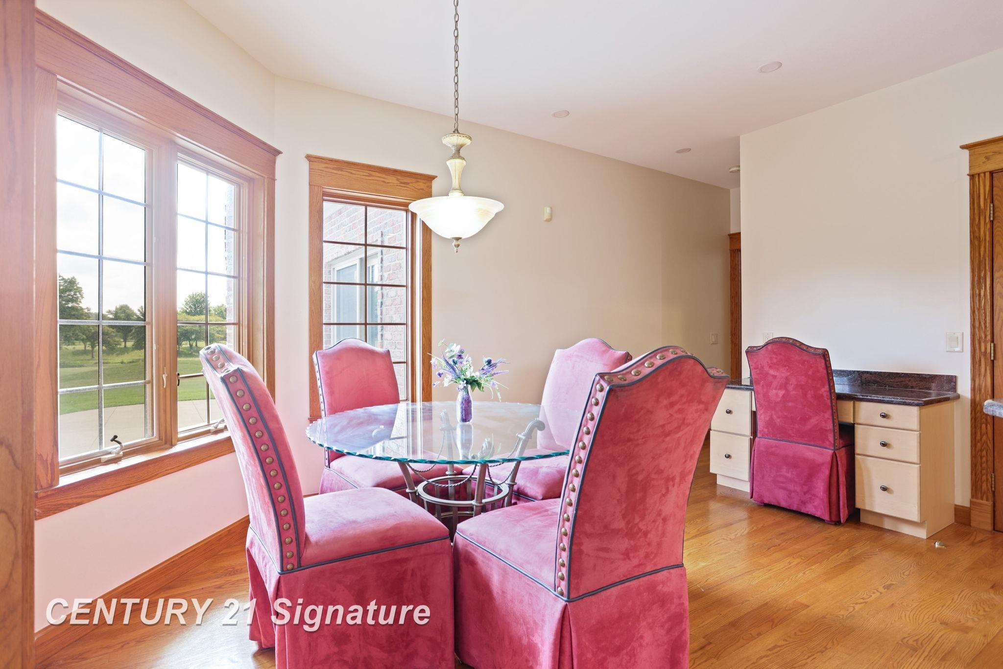 Saginaw, Michigan, 48603, United States, 4 Bedrooms Bedrooms, ,4 BathroomsBathrooms,Residential,For Sale,1979147