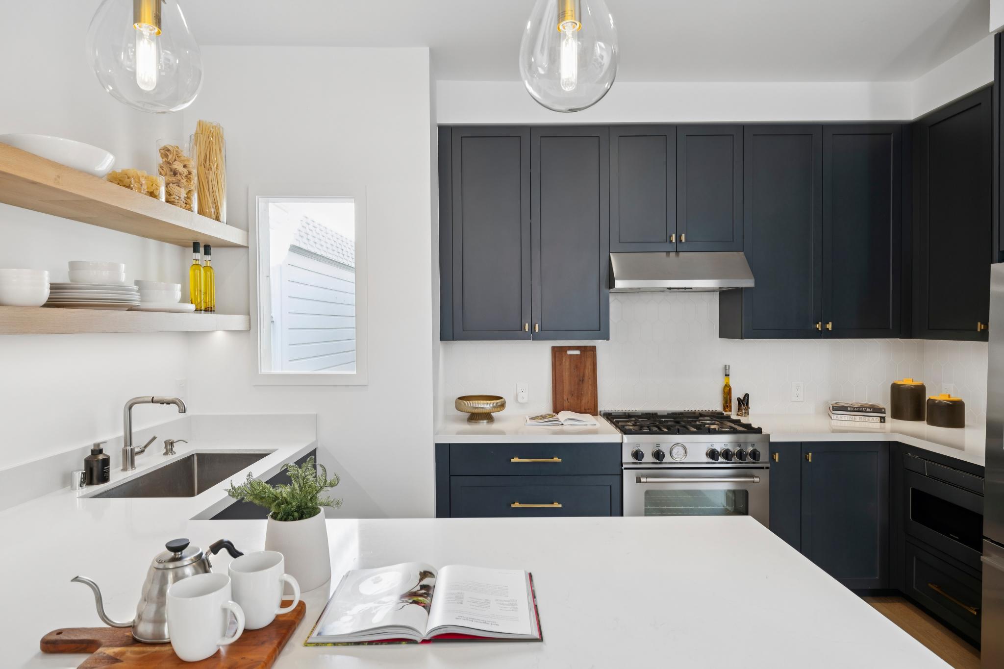  Spectacular top-floor NoPa condominium - 物件實景