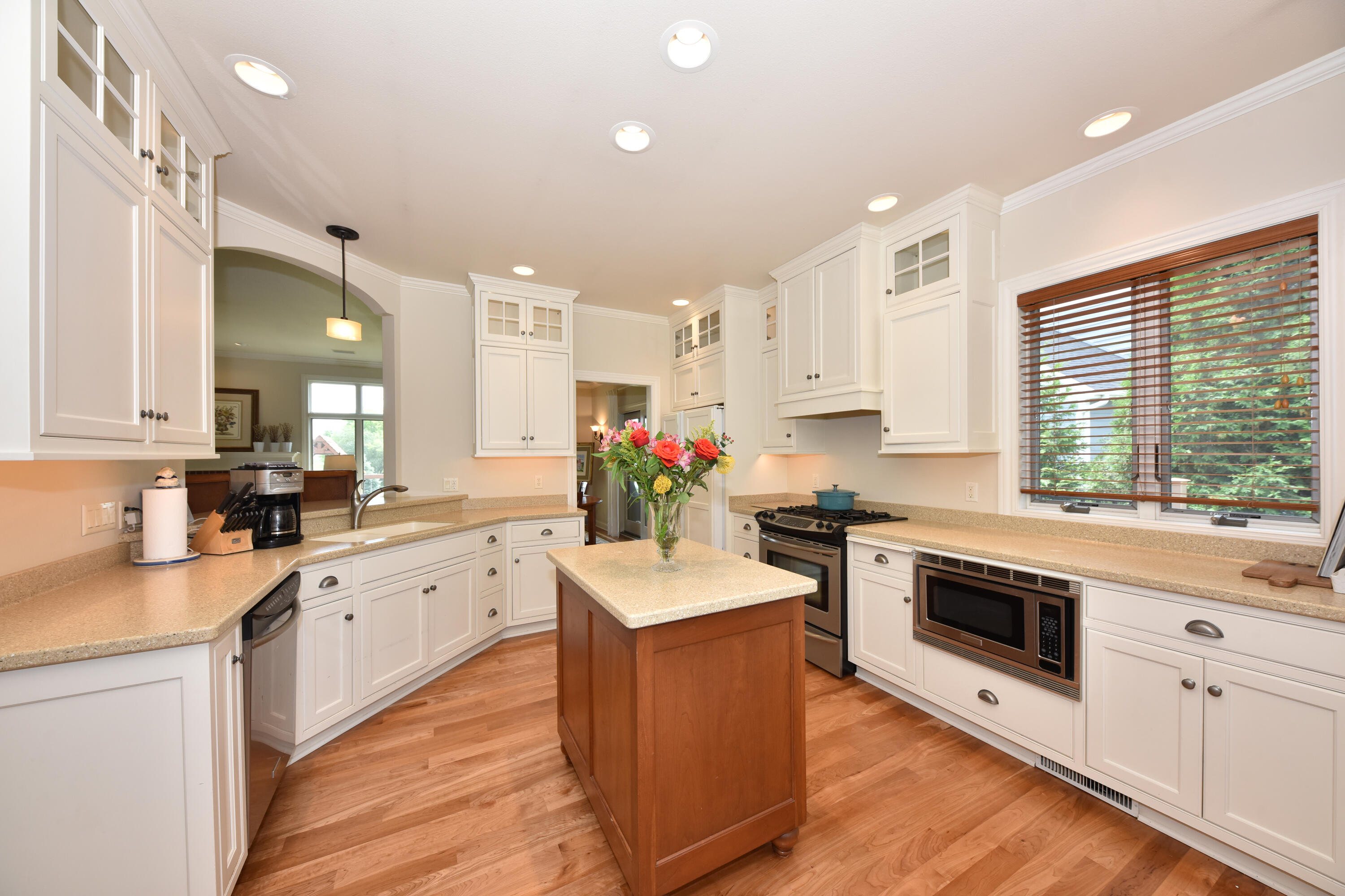 Cedar Grove, Wisconsin, 53013, United States, 3 Bedrooms Bedrooms, ,3 BathroomsBathrooms,Residential,For Sale,1967811