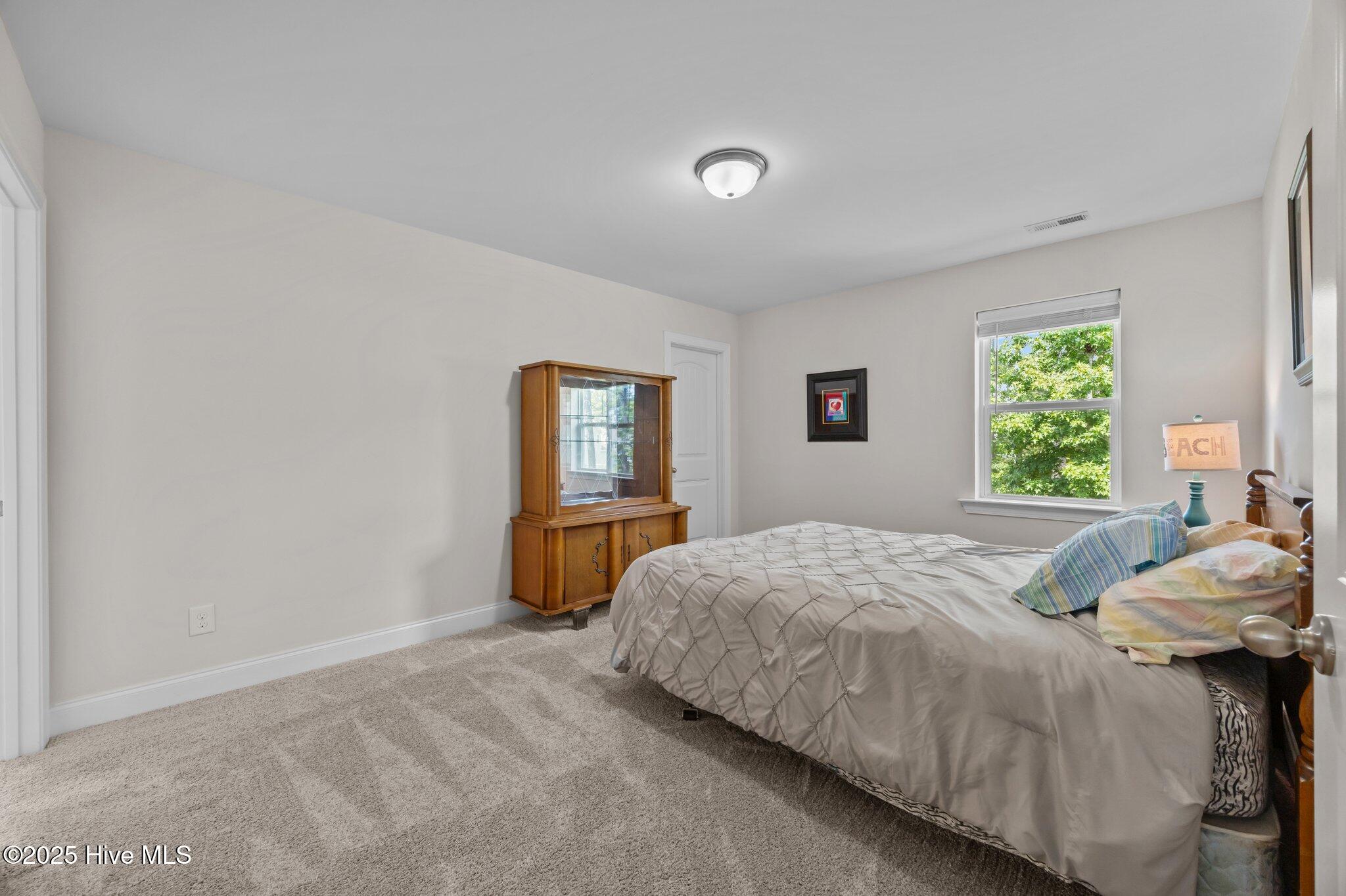 Sneads Ferry, North Carolina, 28460, United States, 4 Bedrooms Bedrooms, ,4 BathroomsBathrooms,Residential,For Sale,1896711