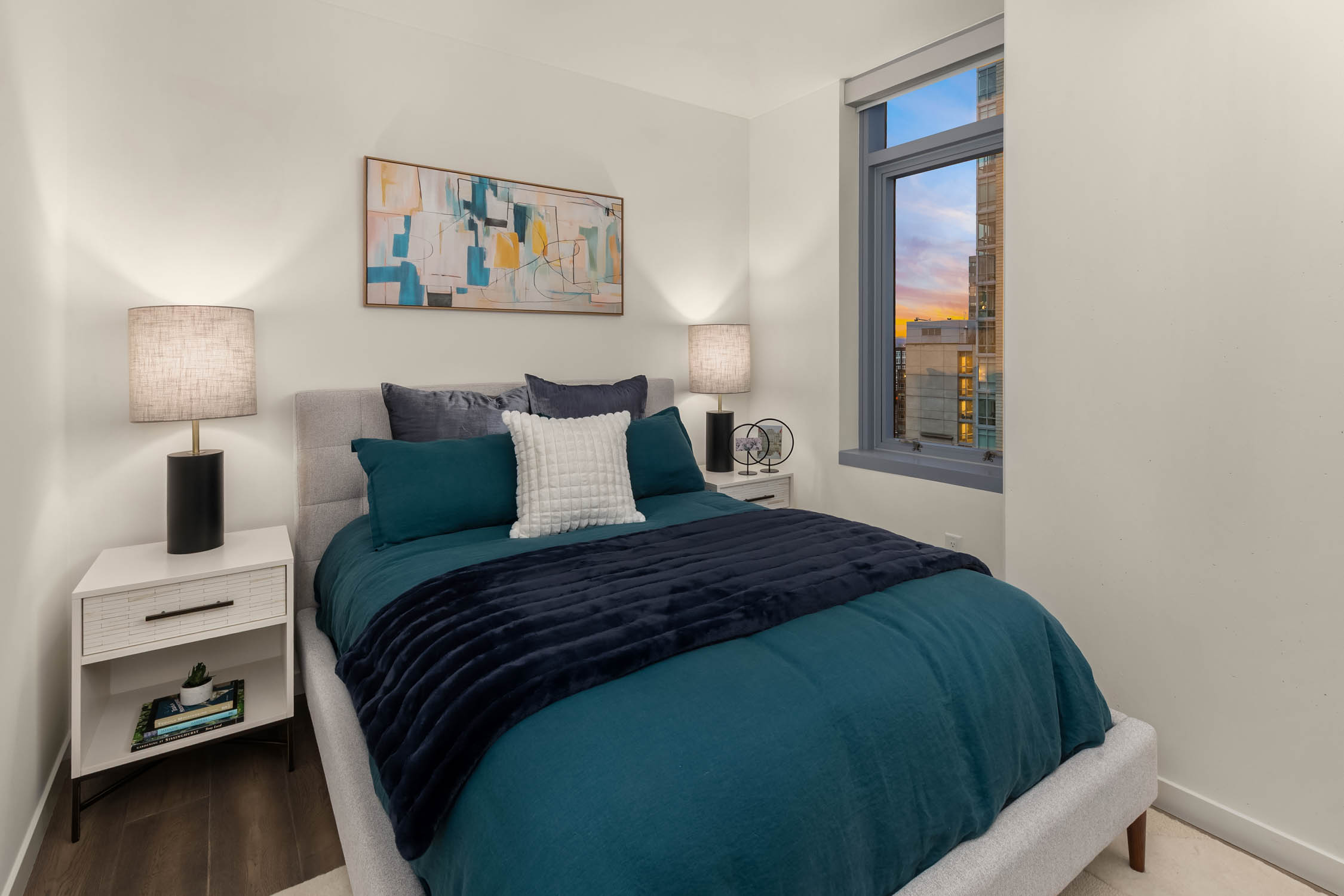  800 Columbia Street Unit #706, Seattle, WA 98104 - 物件實景