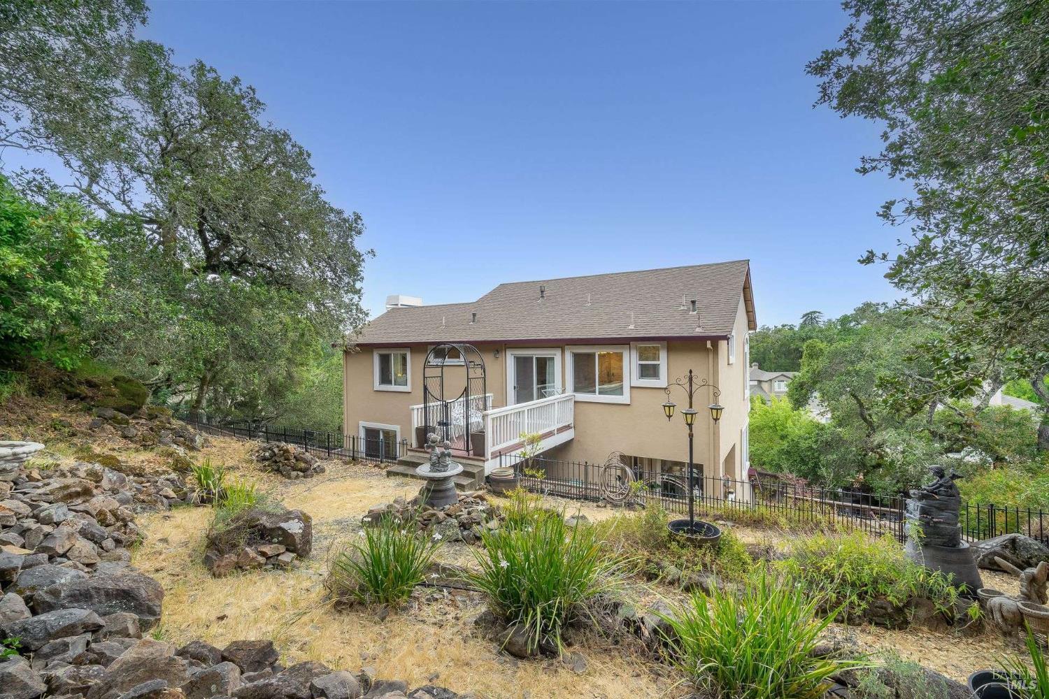 Santa Rosa, California, 95403, United States, 4 Bedrooms Bedrooms, ,4 BathroomsBathrooms,Residential,For Sale,1981253