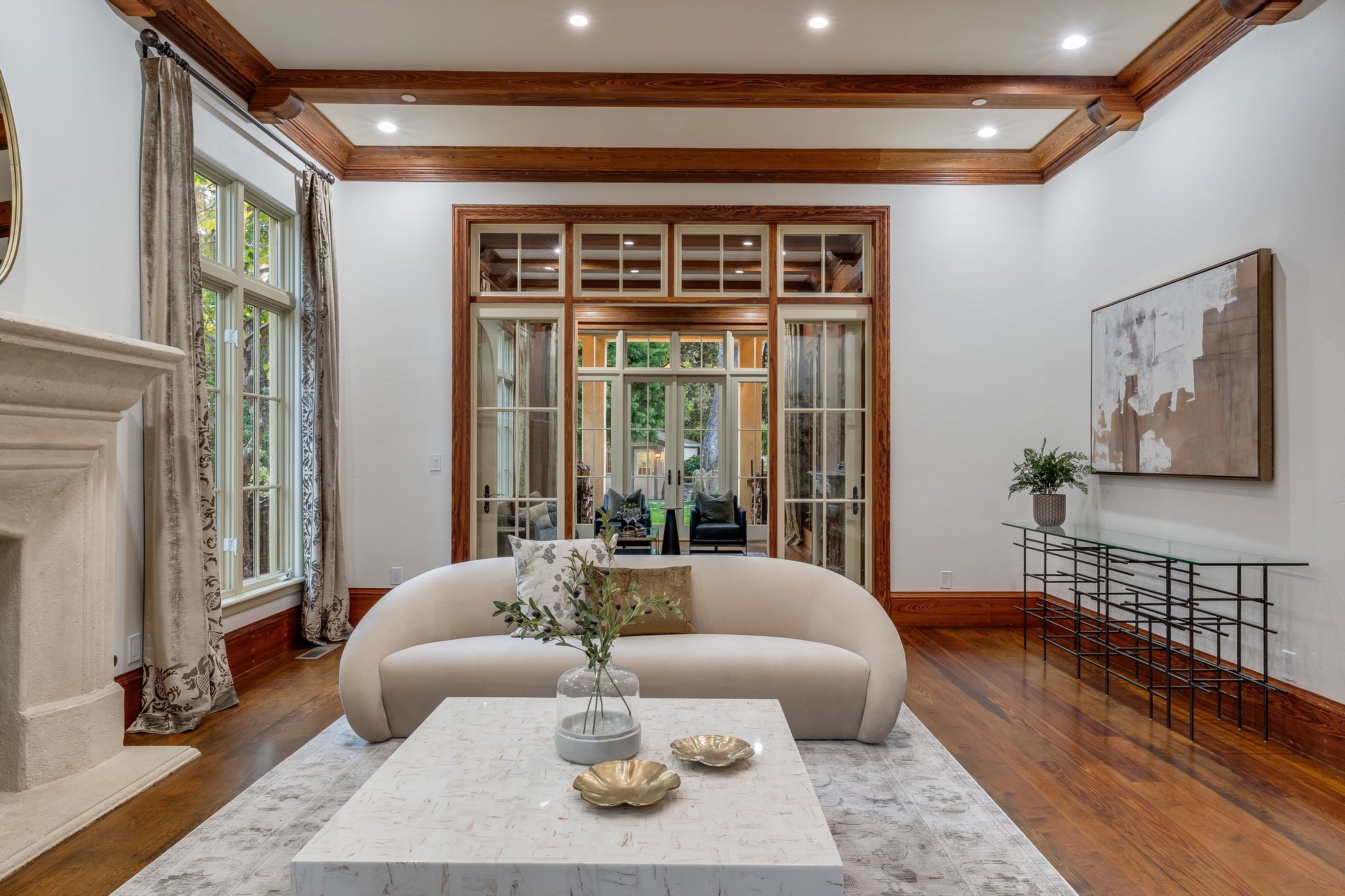  Timeless Elegance in Lower Hillsborough - 物件實景