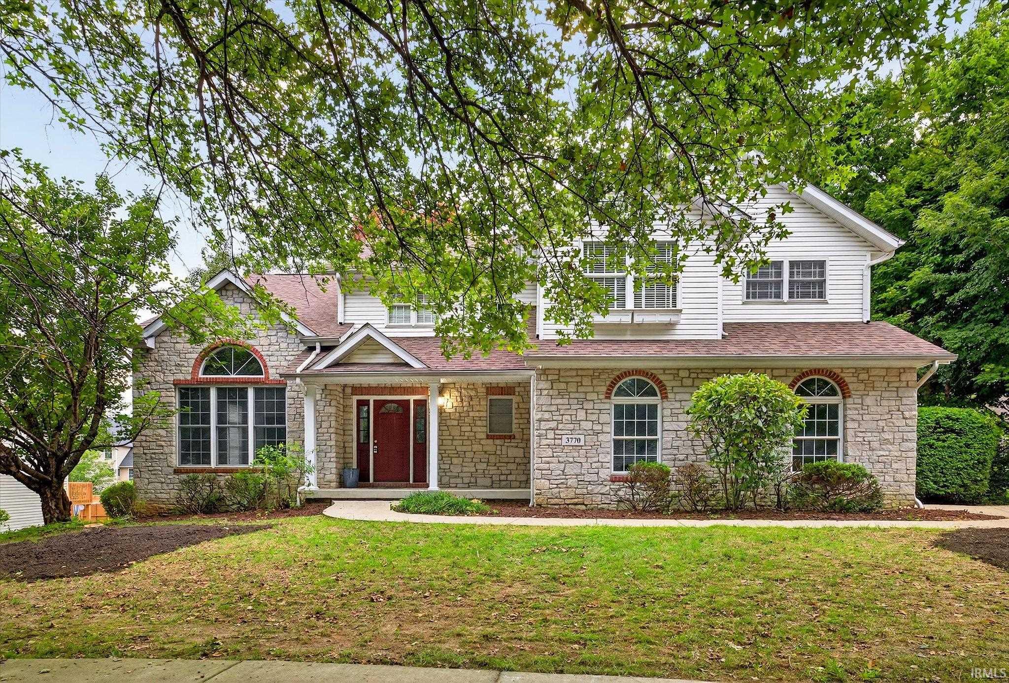 Bloomington, Indiana, 47401, United States, 5 Bedrooms Bedrooms, ,4 BathroomsBathrooms,Residential,For Sale,1979745