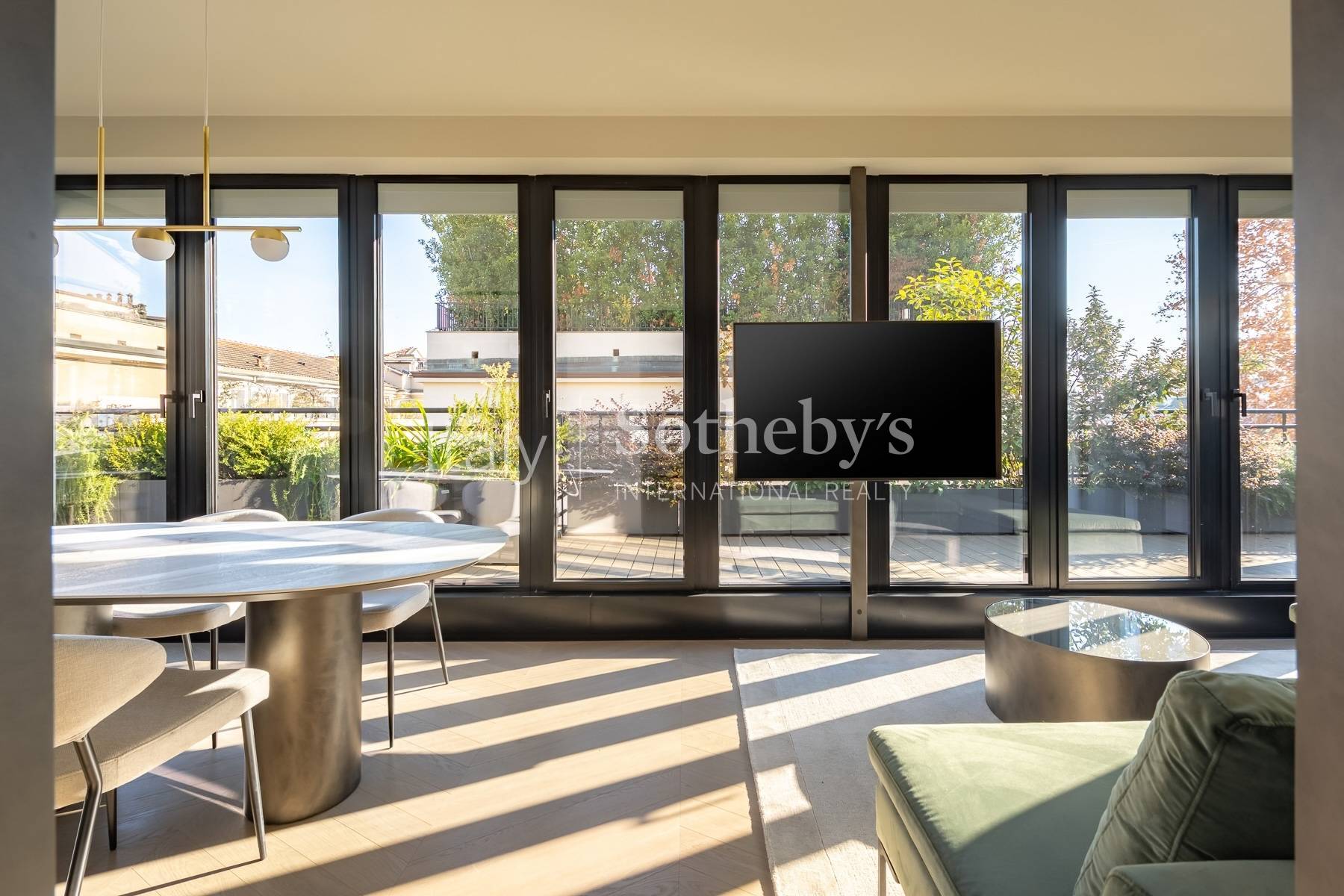  Splendid renovated penthouse with terrace in an exclusive street - 物件實景