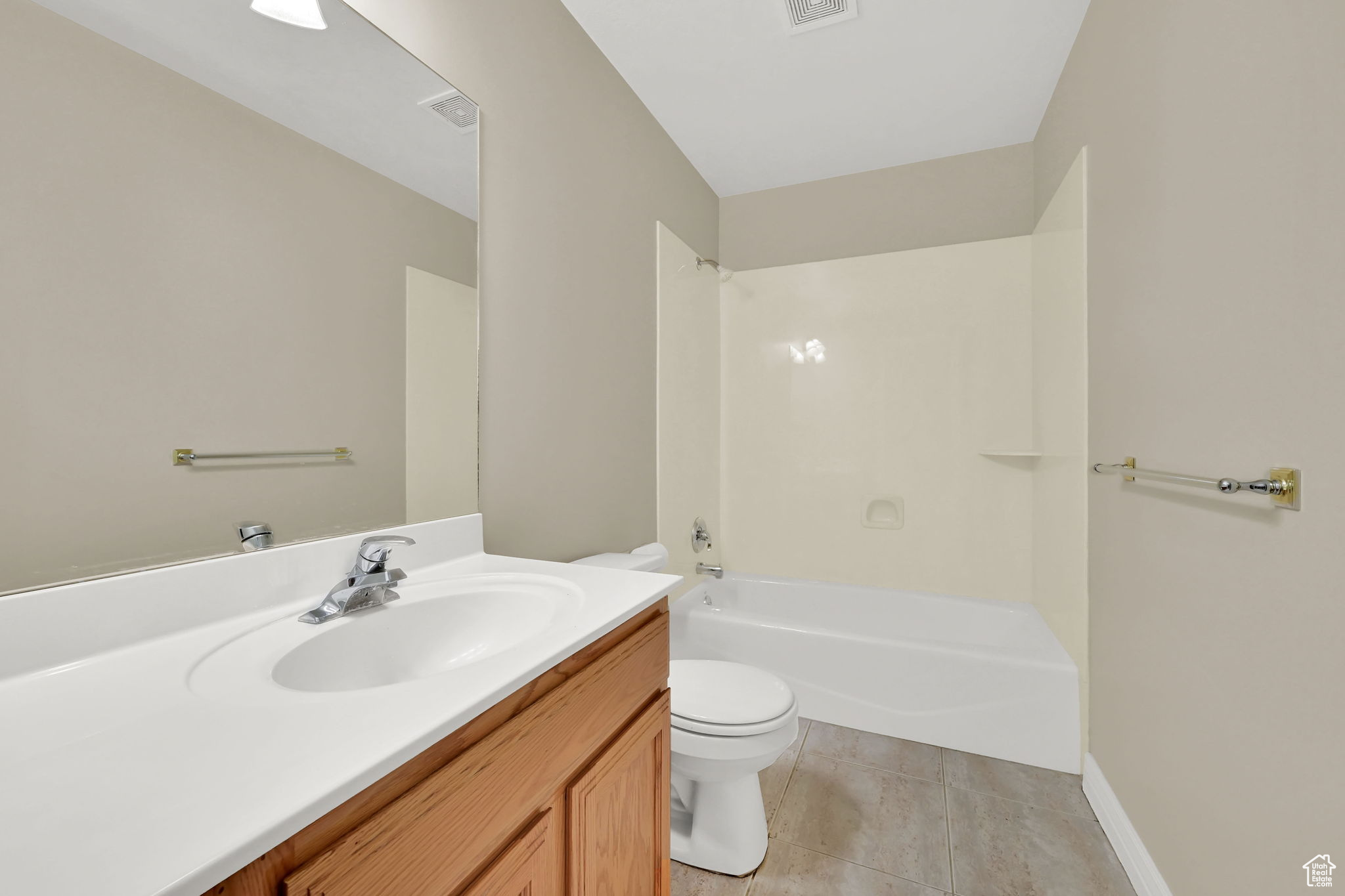 Farr West, Utah, 84404, United States, 4 Bedrooms Bedrooms, ,3 BathroomsBathrooms,Residential,For Sale,1891966