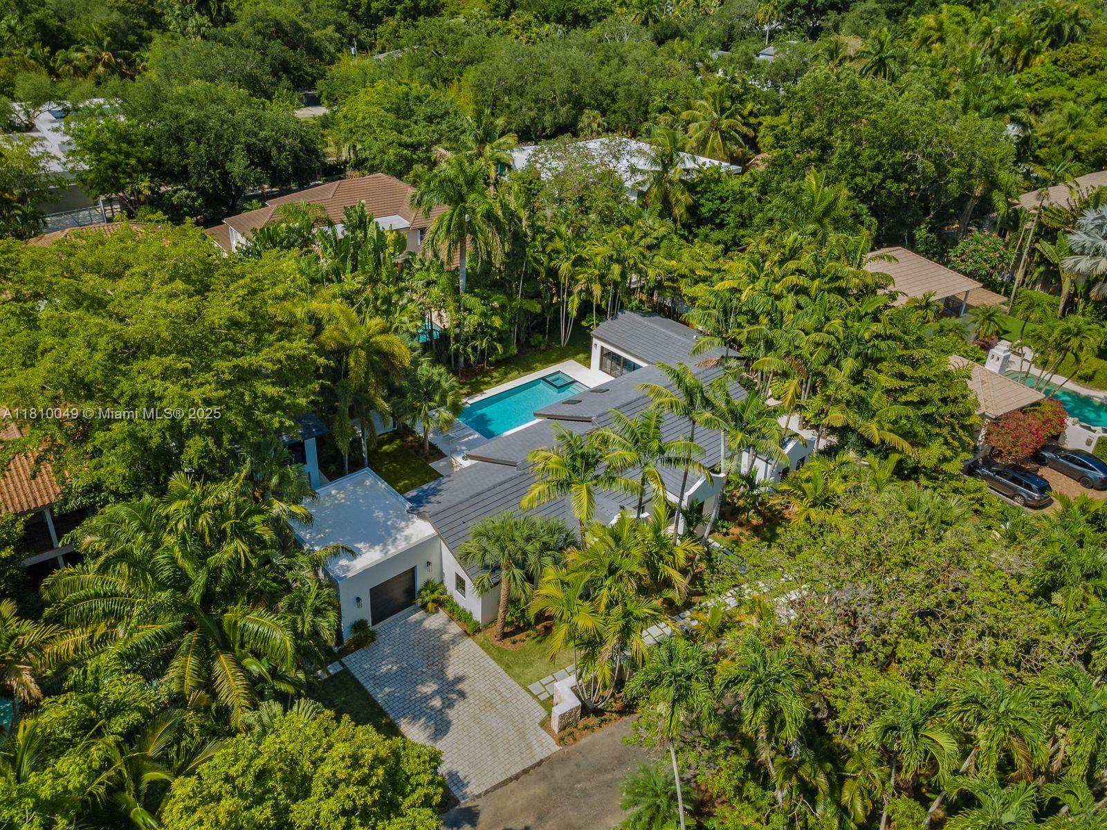 Miami, Florida, 33133, United States, 6 Bedrooms Bedrooms, ,8 BathroomsBathrooms,Residential,For Sale,1829232