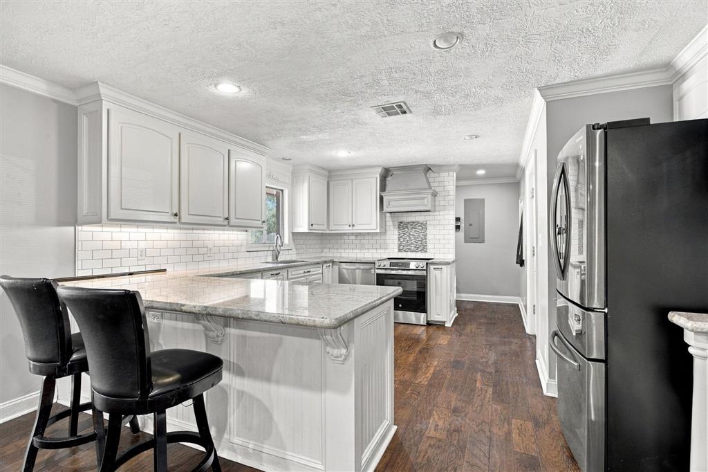 Lee St, Sulphur, LA 70663 #1