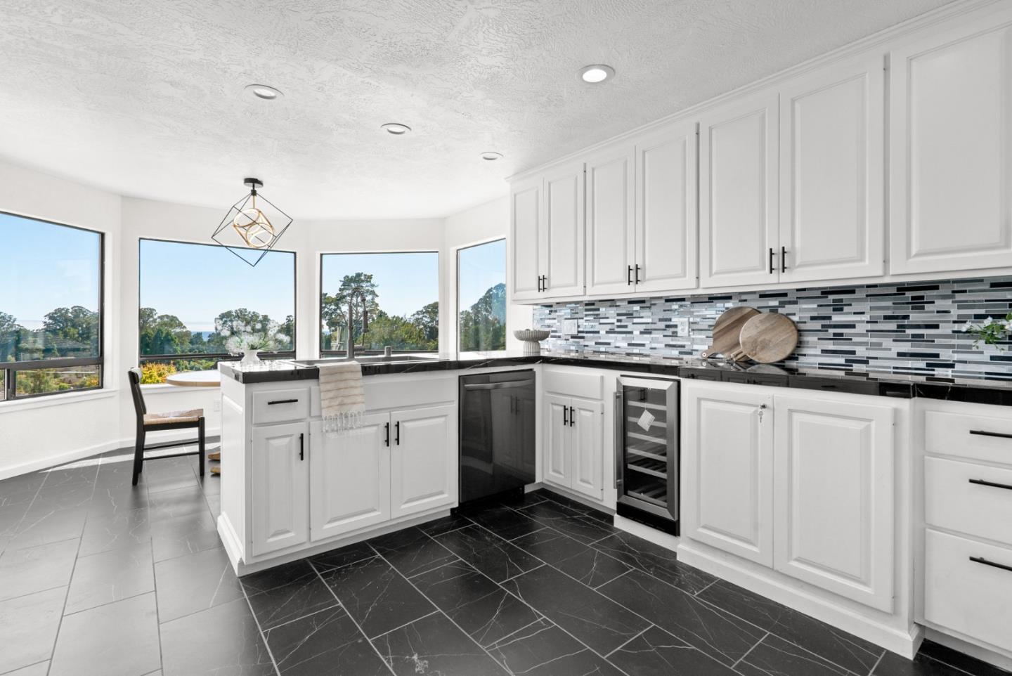 Aptos, California, 95003, United States, 5 Bedrooms Bedrooms, ,3 BathroomsBathrooms,Residential,For Sale,1895468